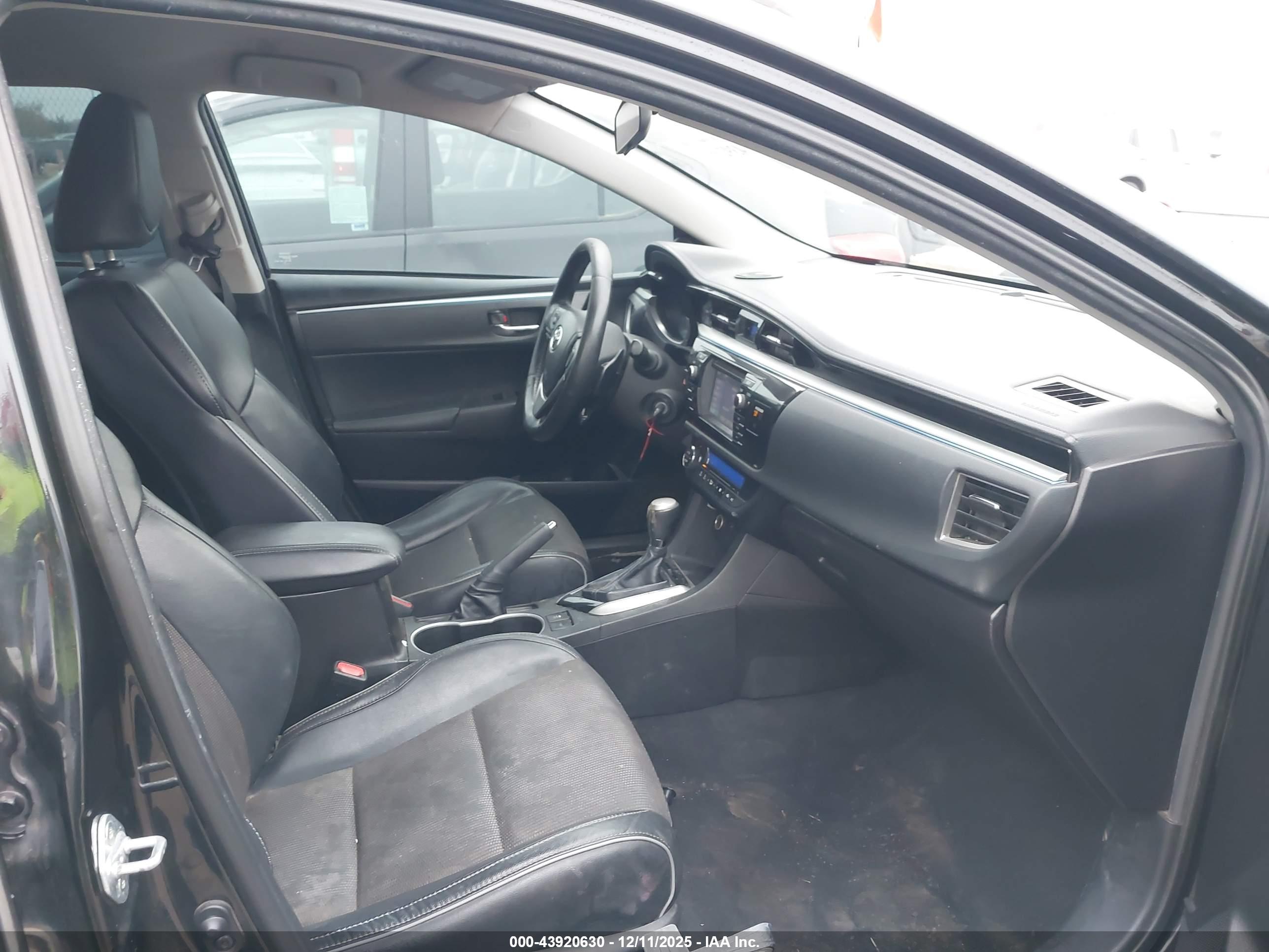 TOYOTA COROLLA image 5