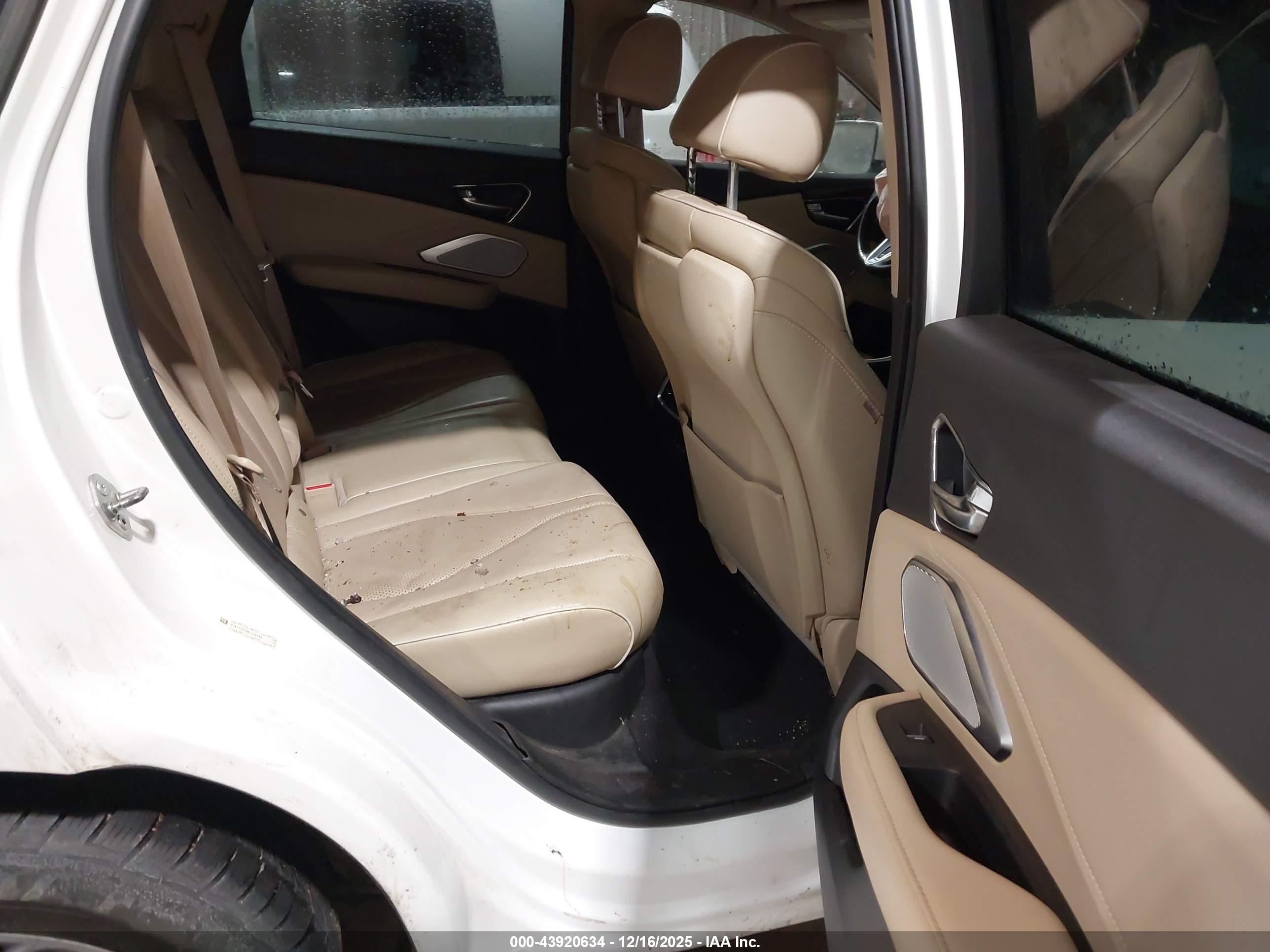 ACURA RDX image 8