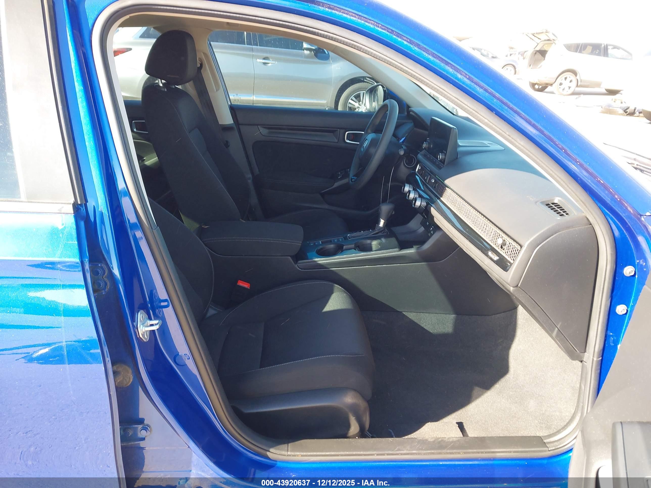 HONDA CIVIC image 5
