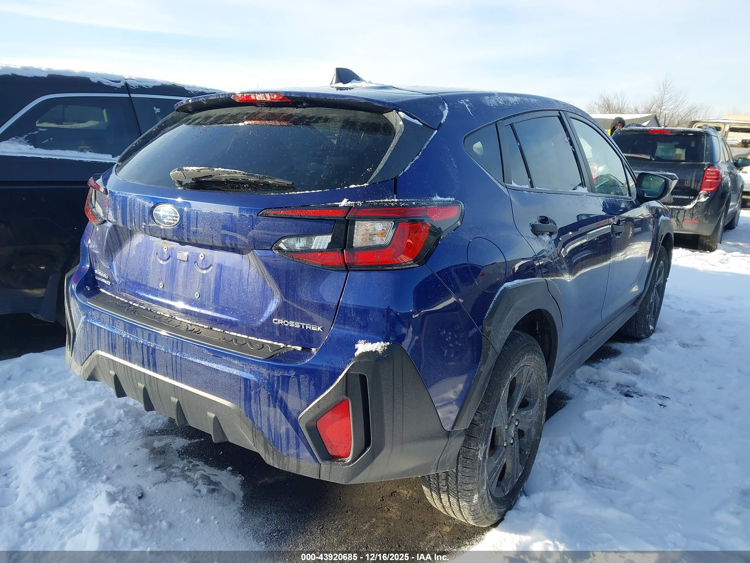 SUBARU CROSSTREK image 4