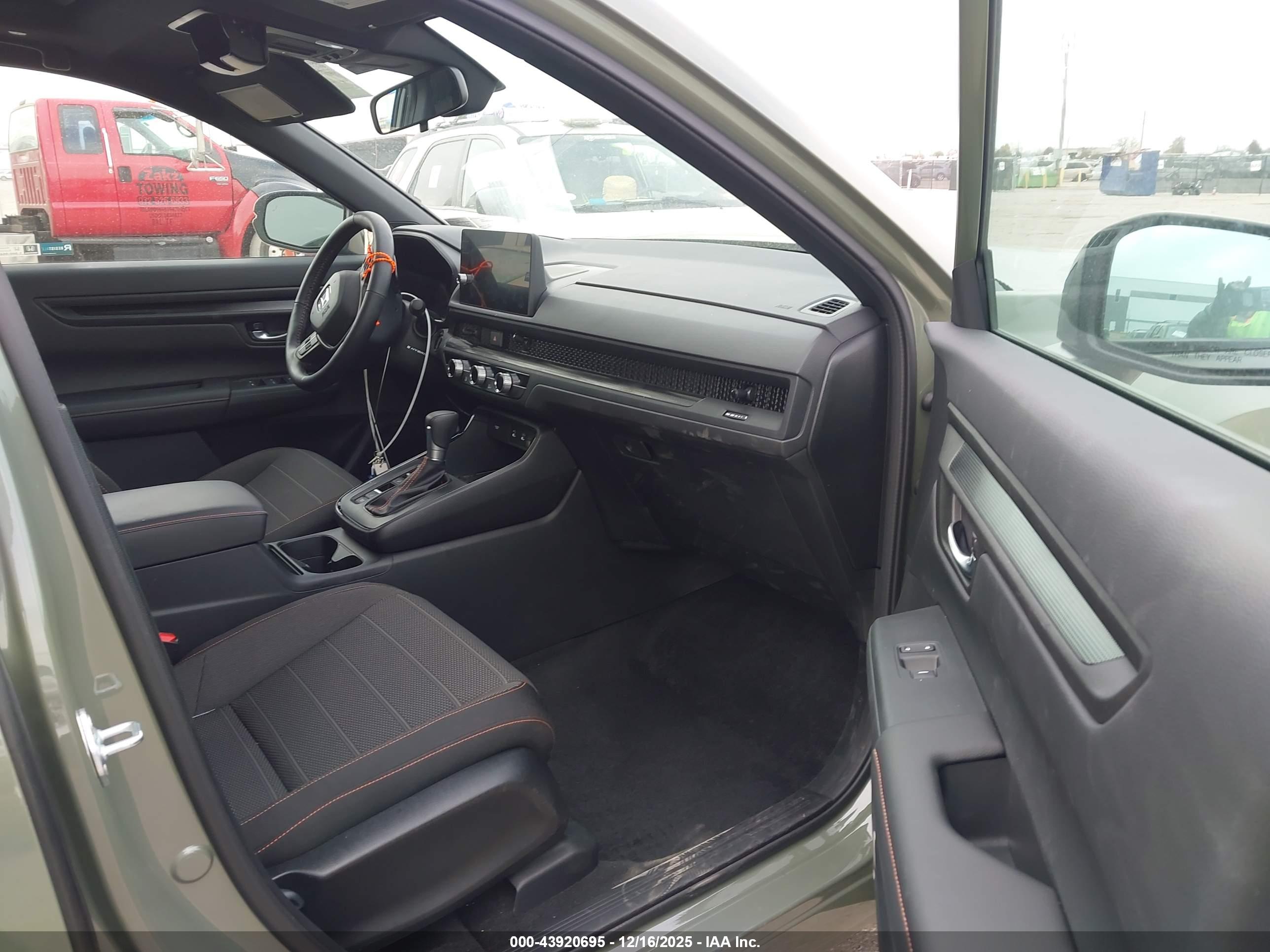 HONDA CR-V image 5