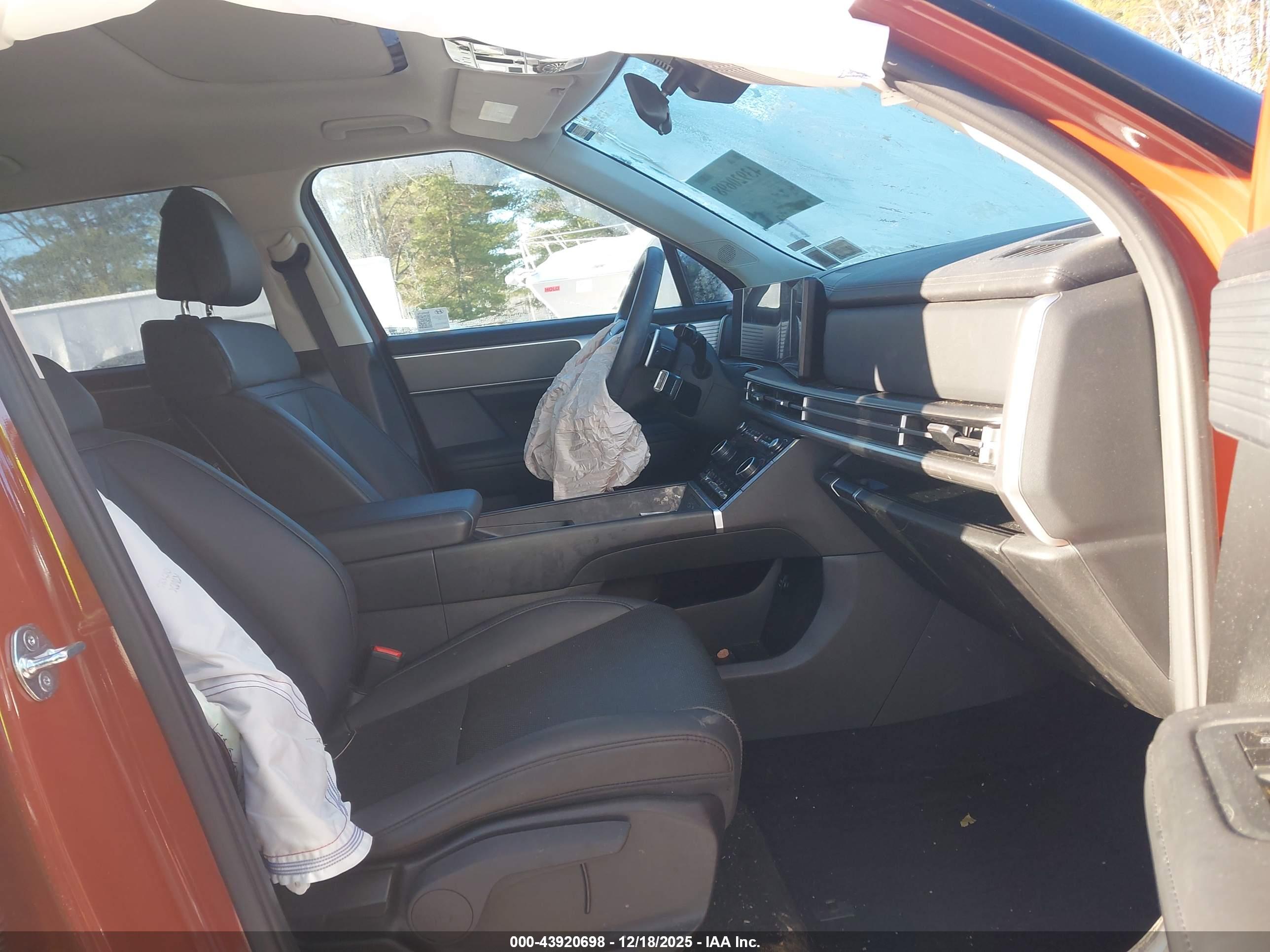 HYUNDAI SANTA image 5