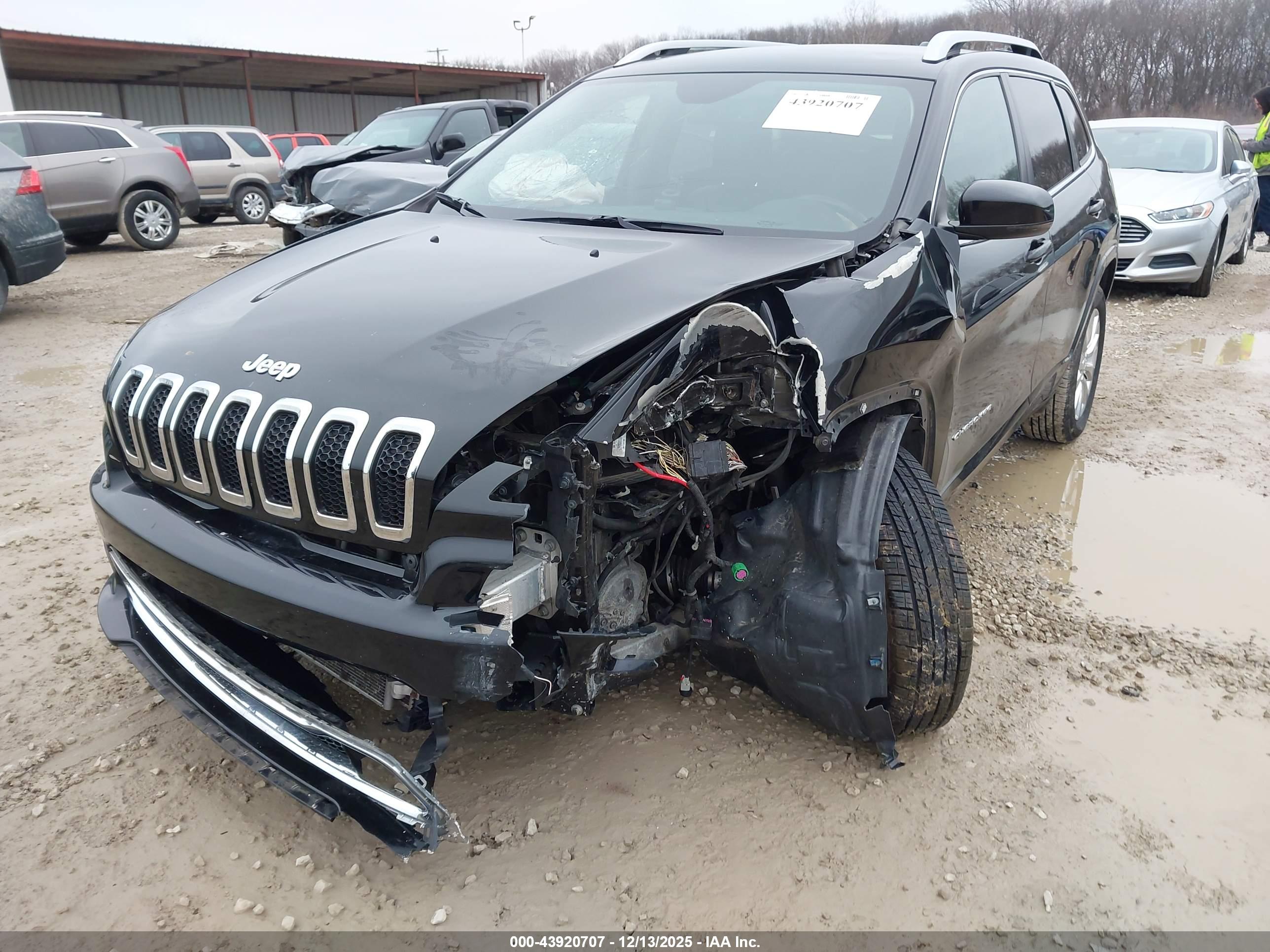 JEEP CHEROKEE image 6