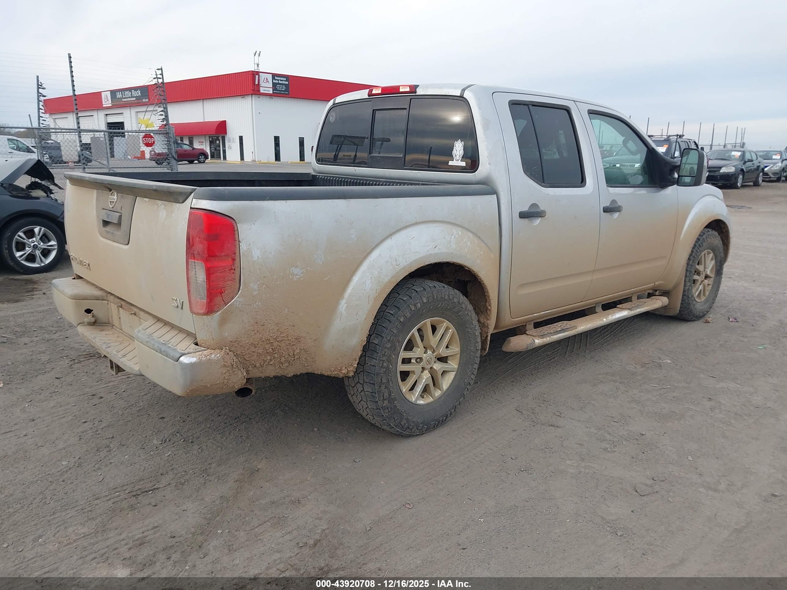 NISSAN FRONTIER image 4