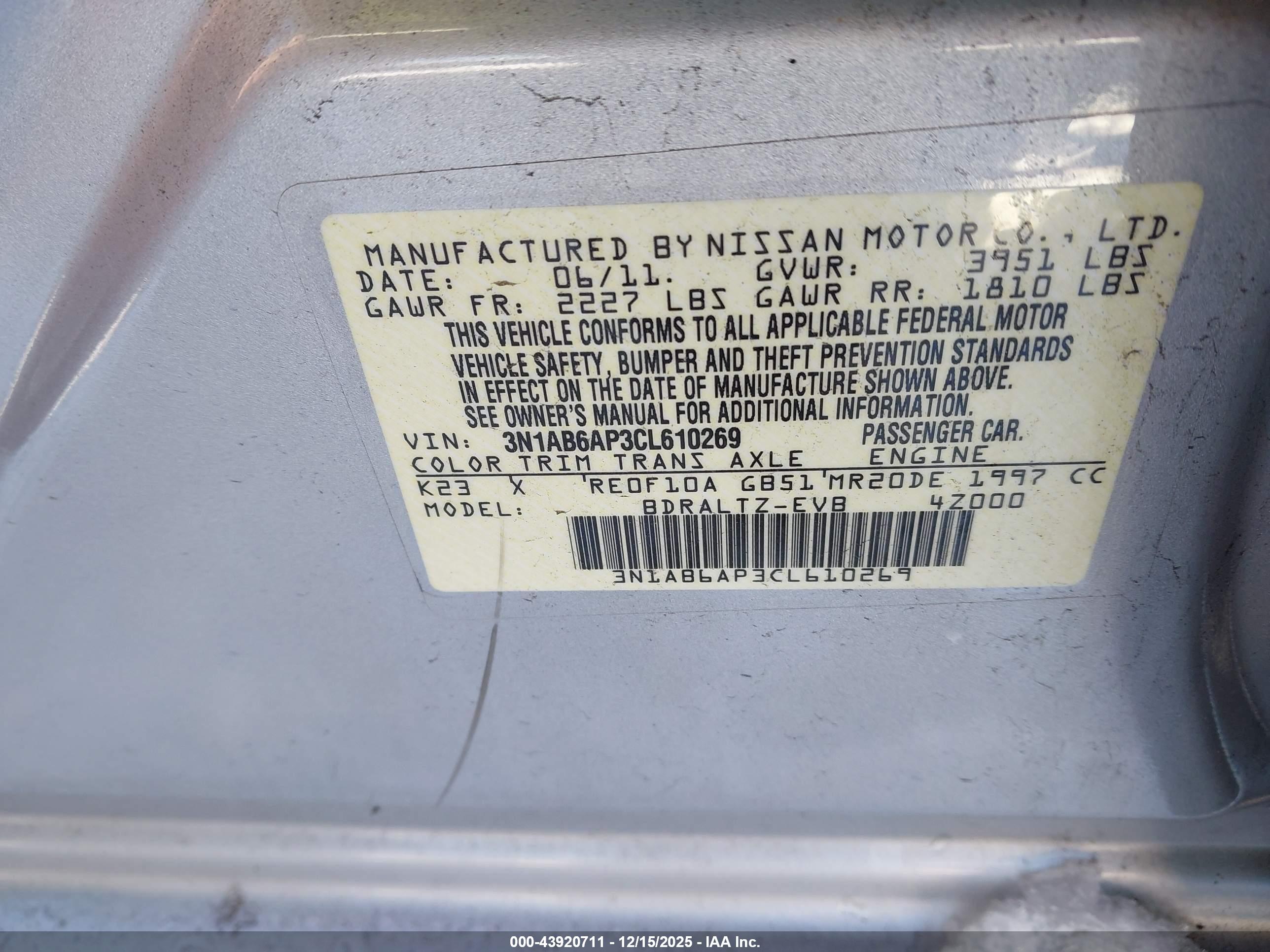 NISSAN SENTRA image 9