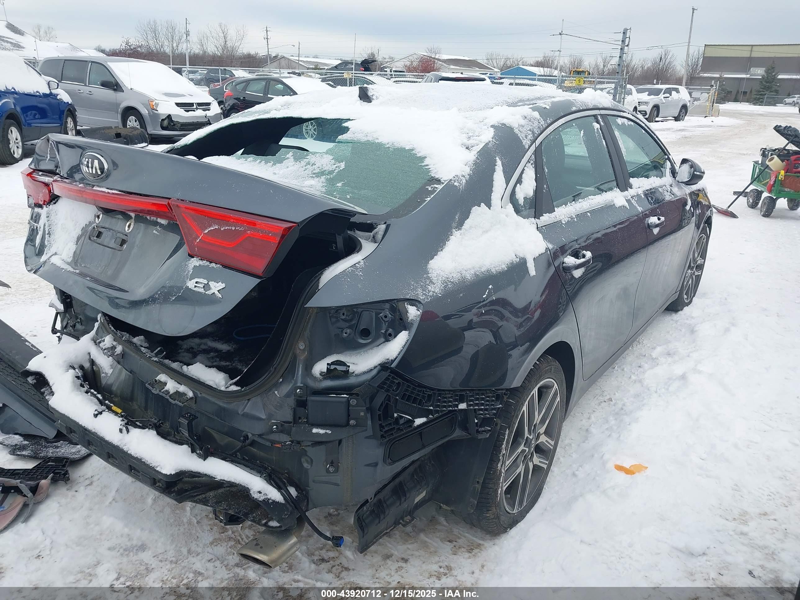 KIA FORTE image 4