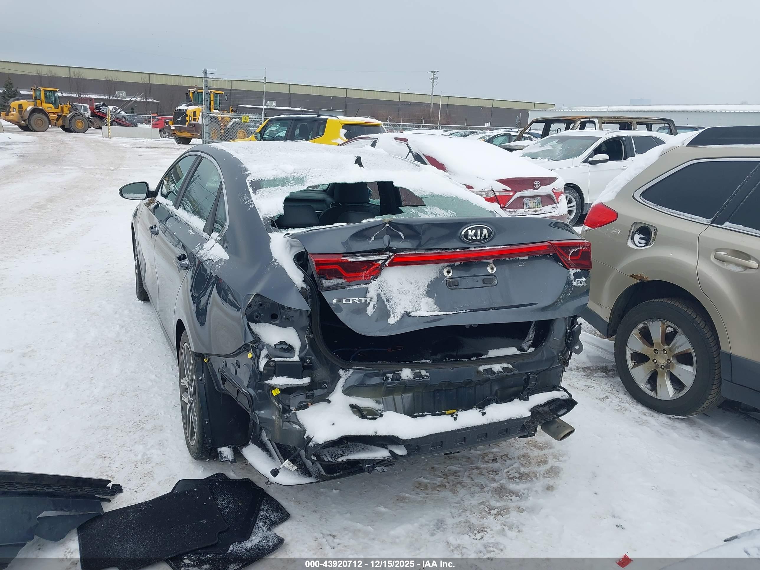 KIA FORTE image 6
