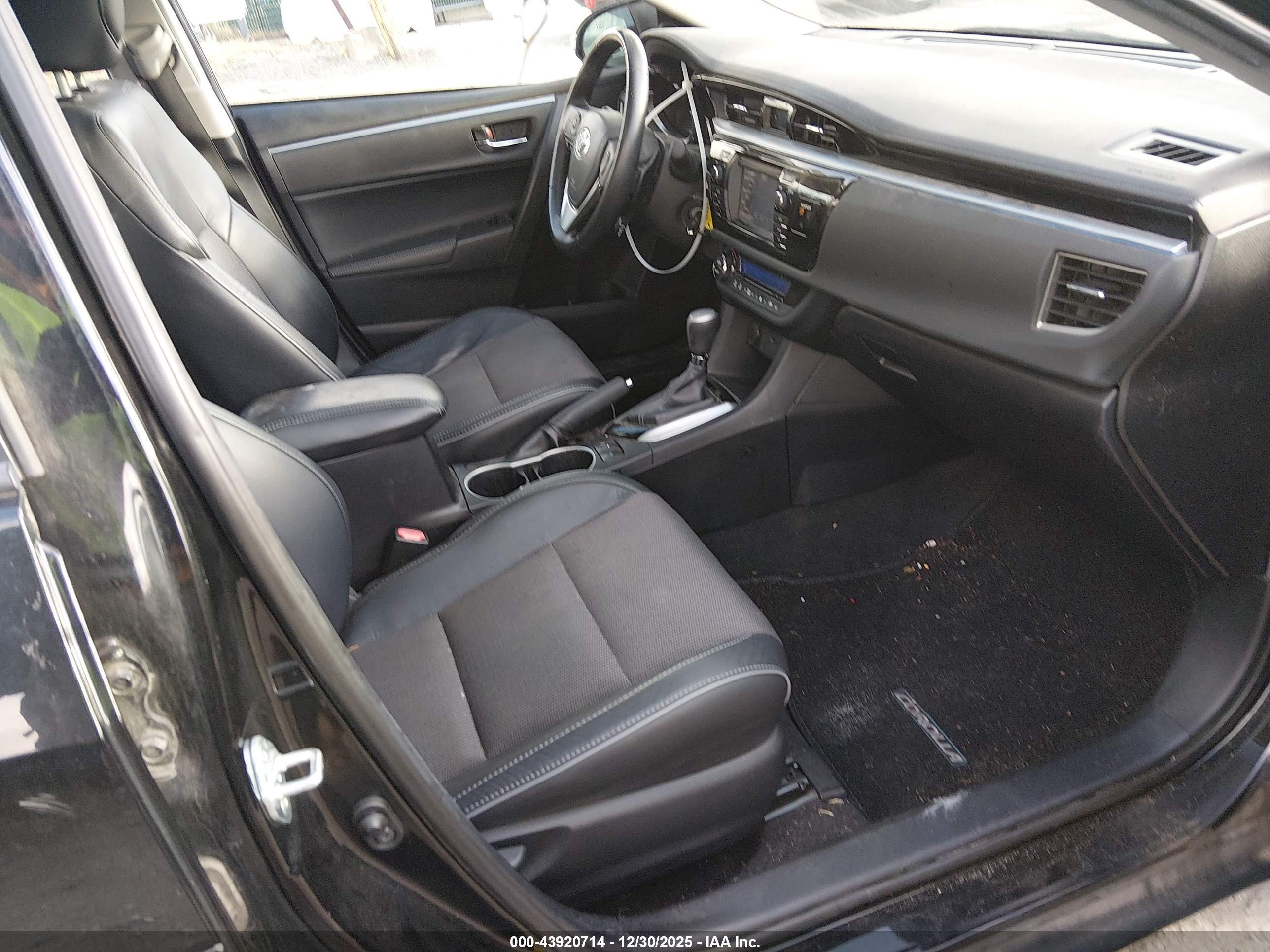 TOYOTA COROLLA image 5