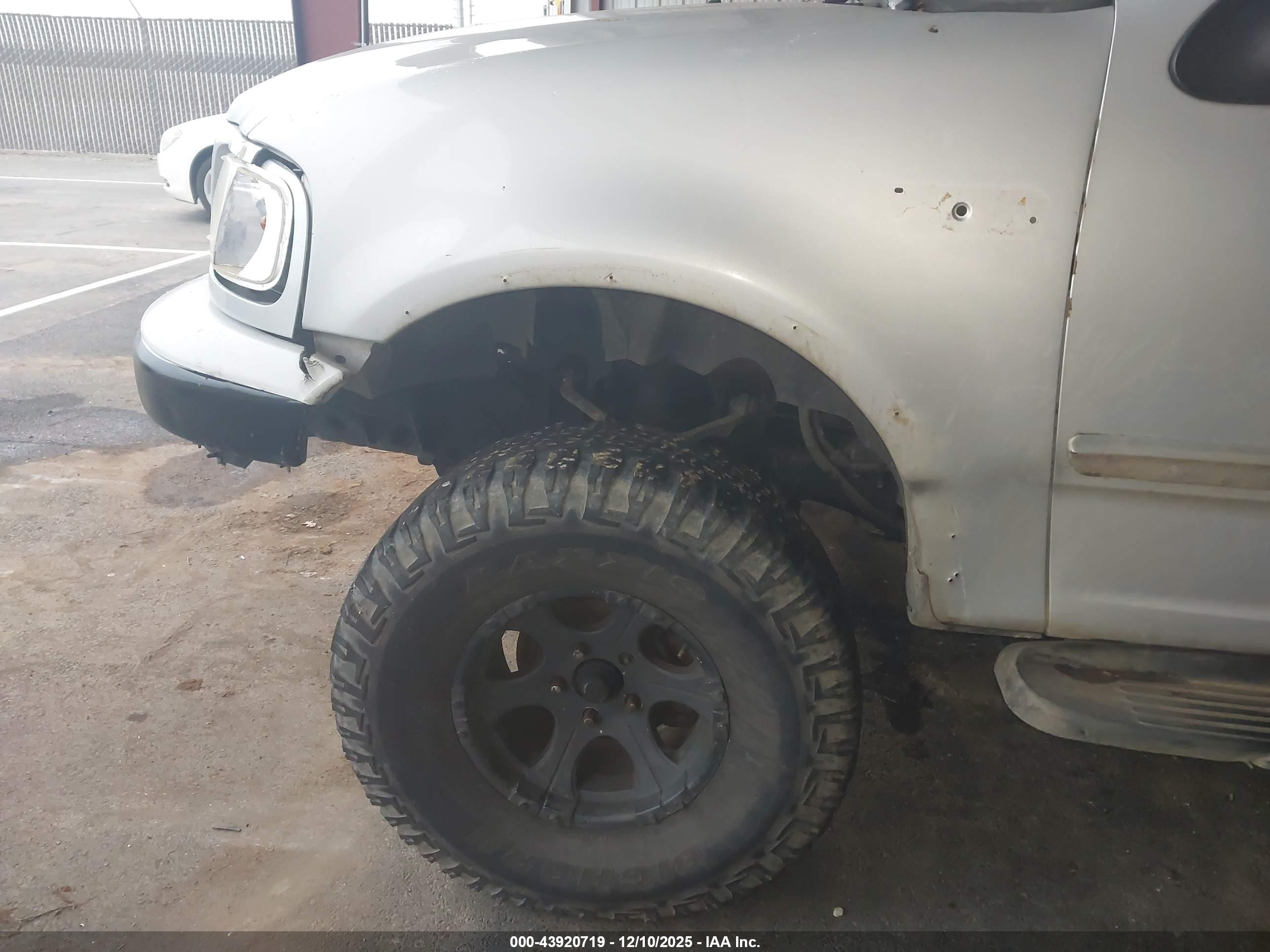 FORD F-150 image 6