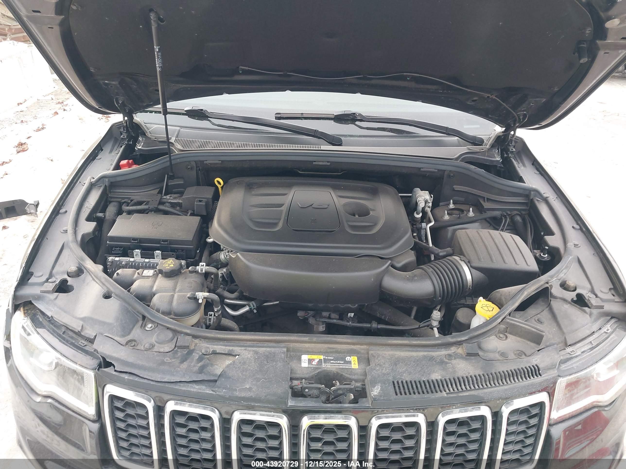 JEEP GRAND image 10
