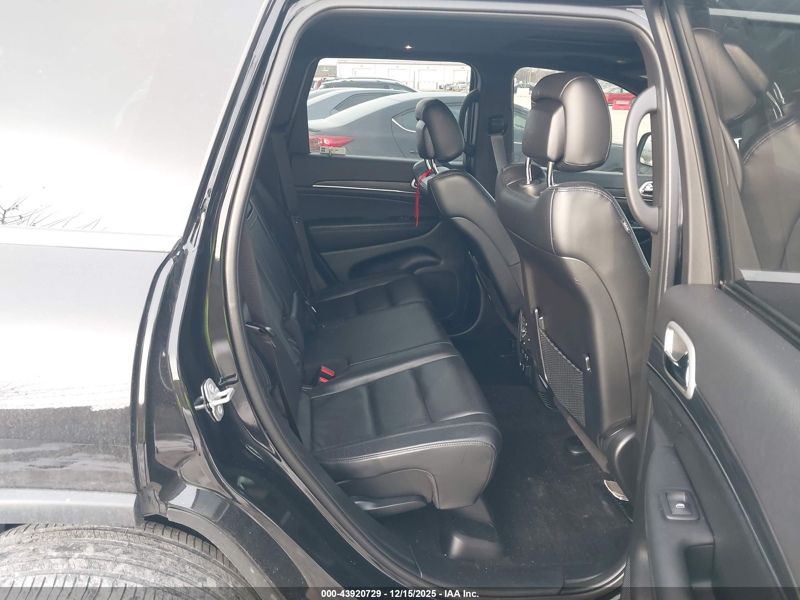 JEEP GRAND image 8