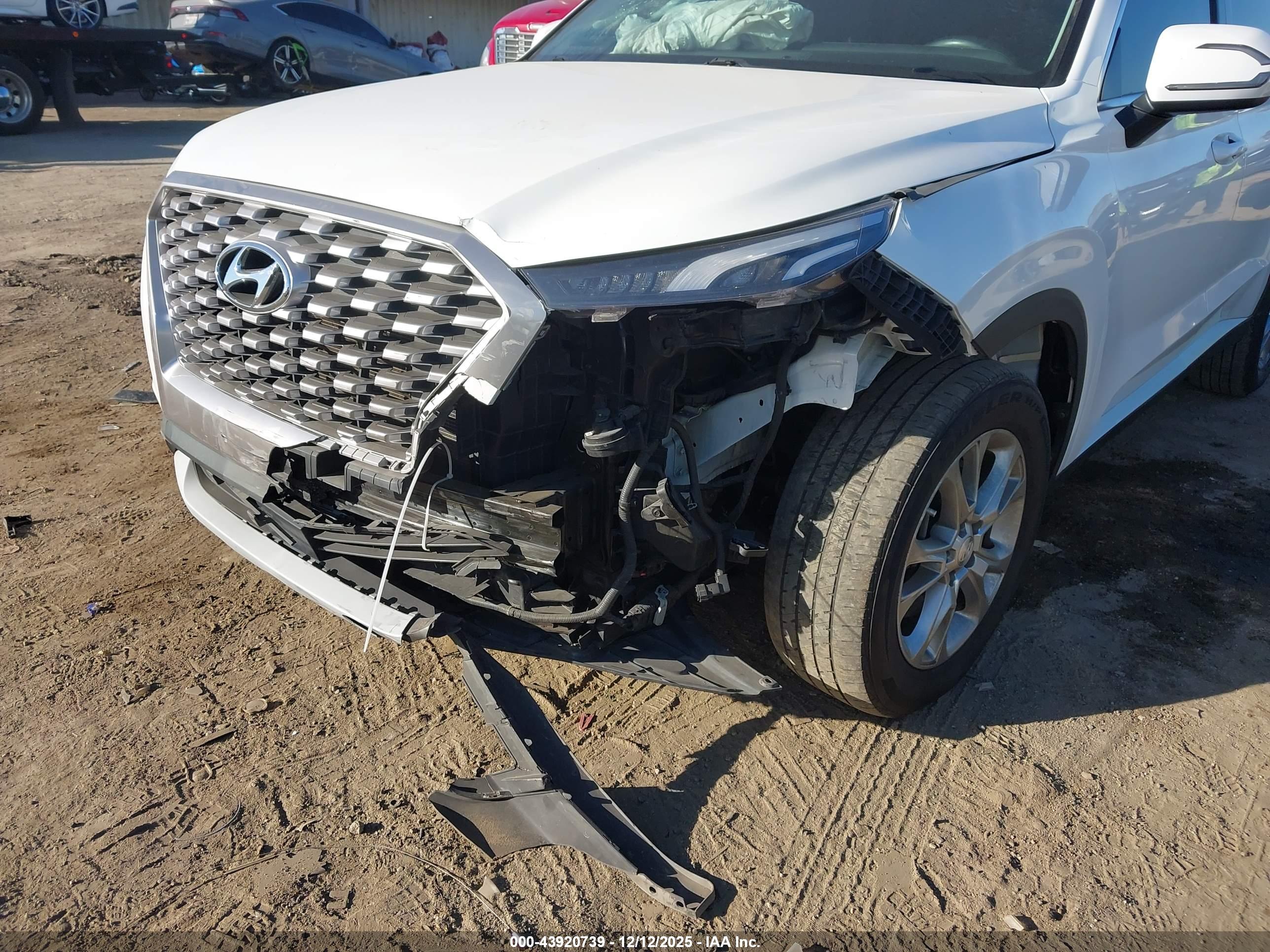 HYUNDAI PALISADE image 6