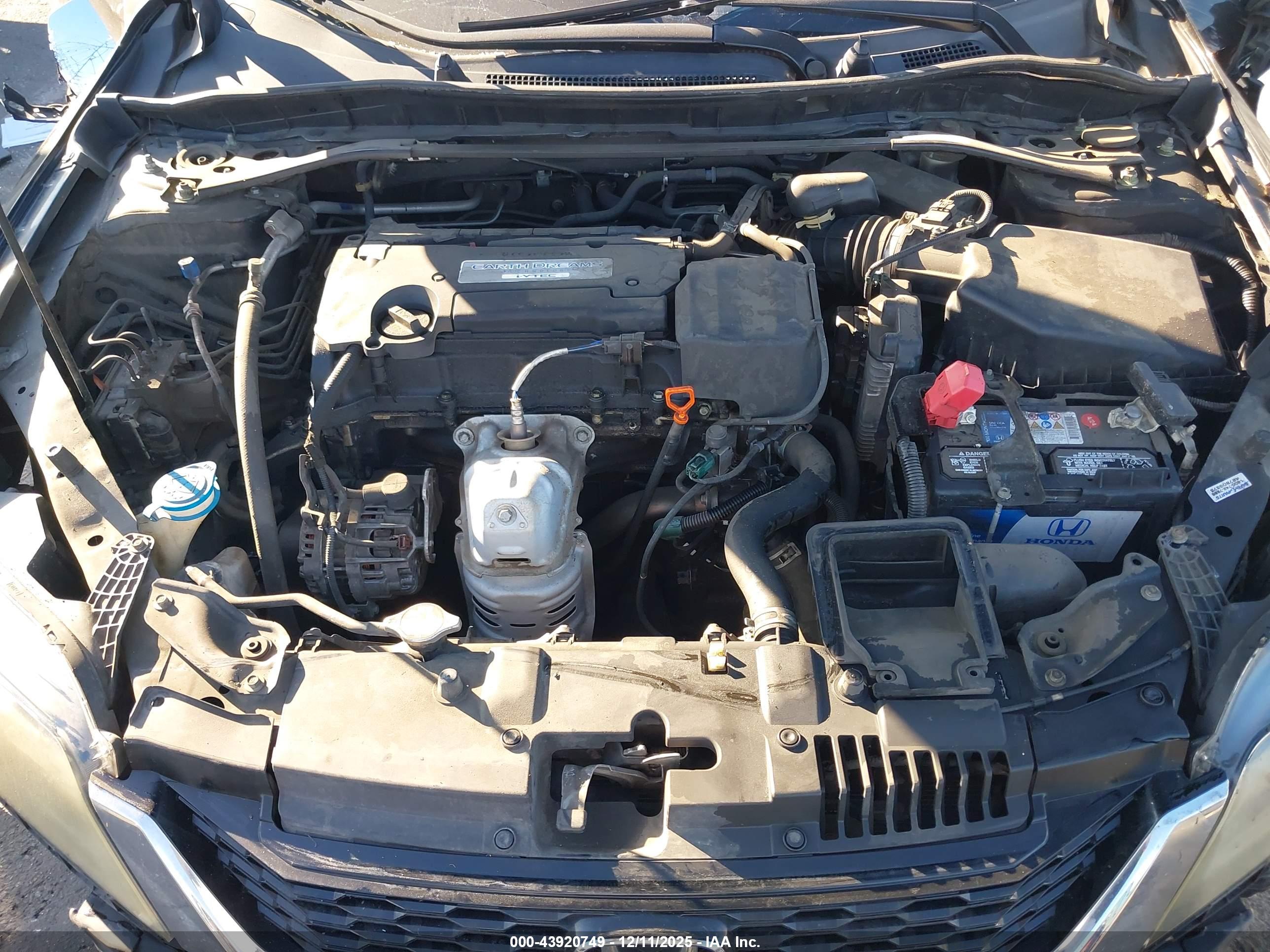 HONDA ACCORD image 10