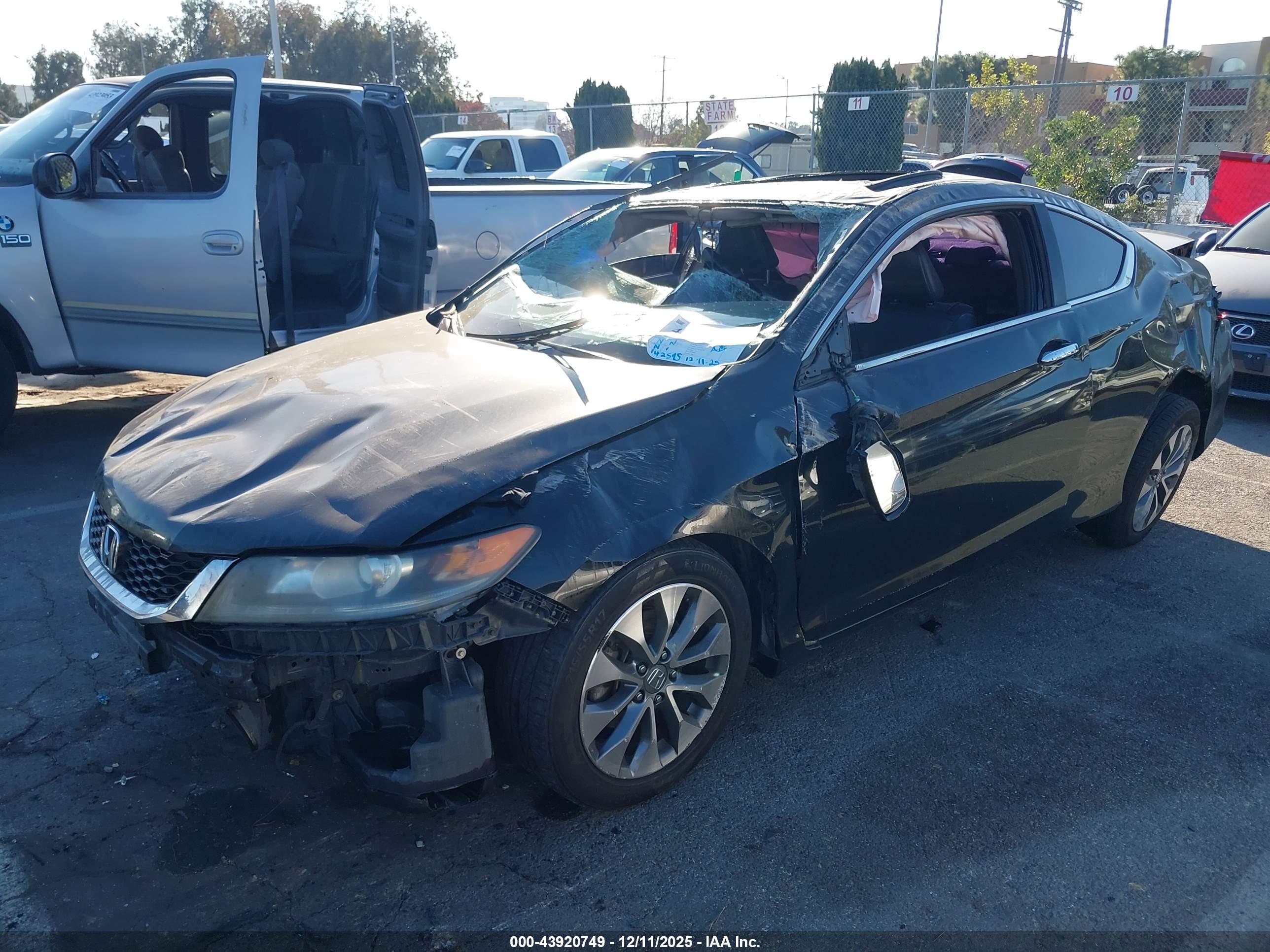 HONDA ACCORD image 2