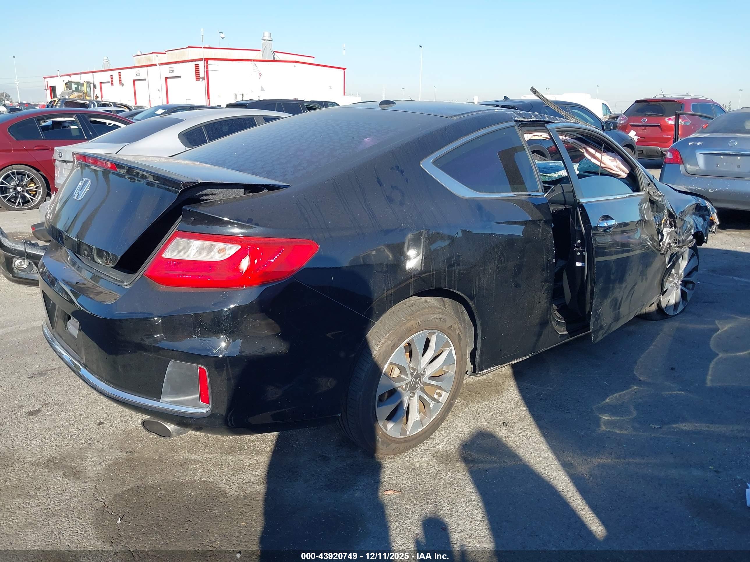 HONDA ACCORD image 4
