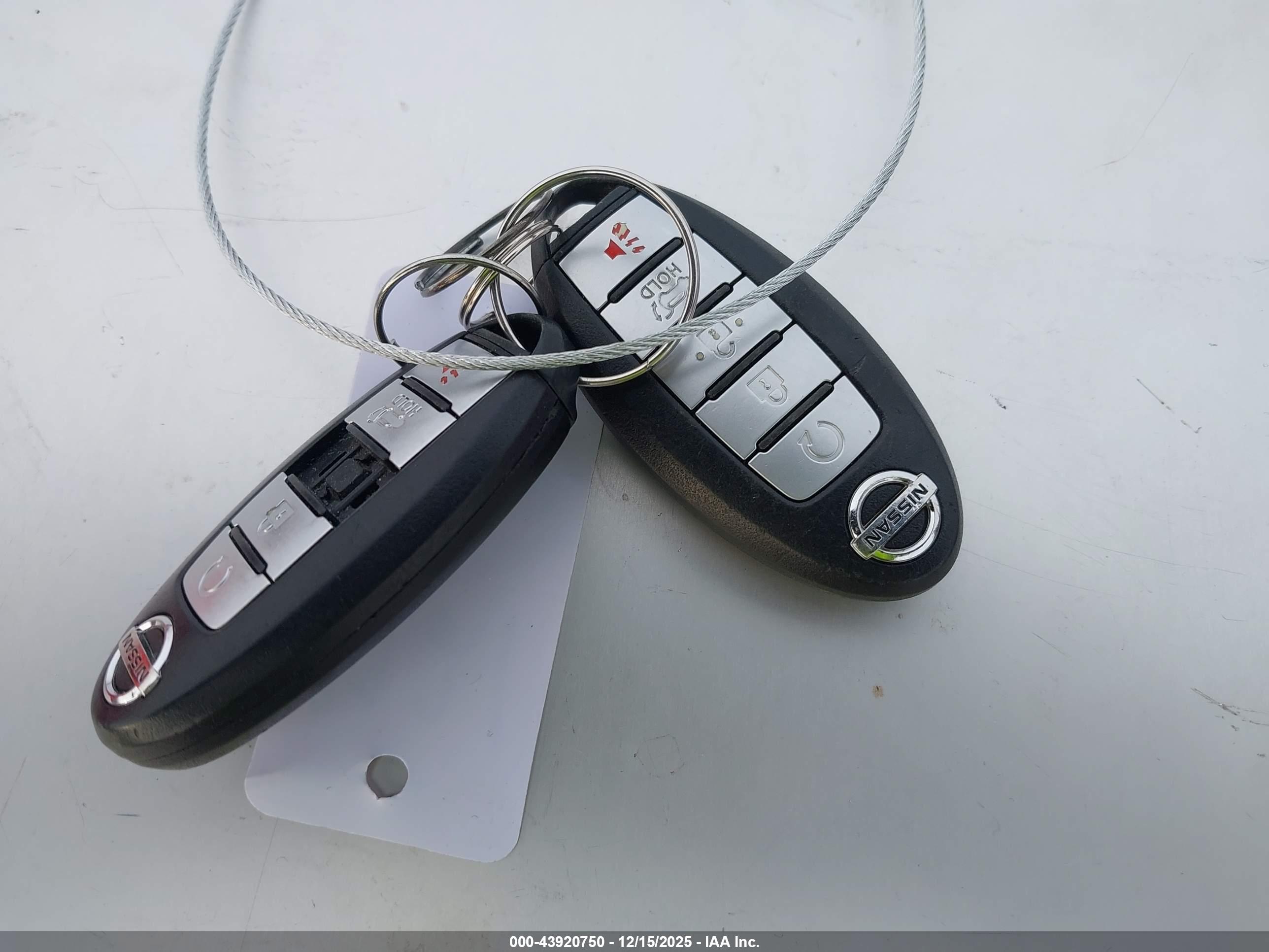 NISSAN PATHFINDER image 11