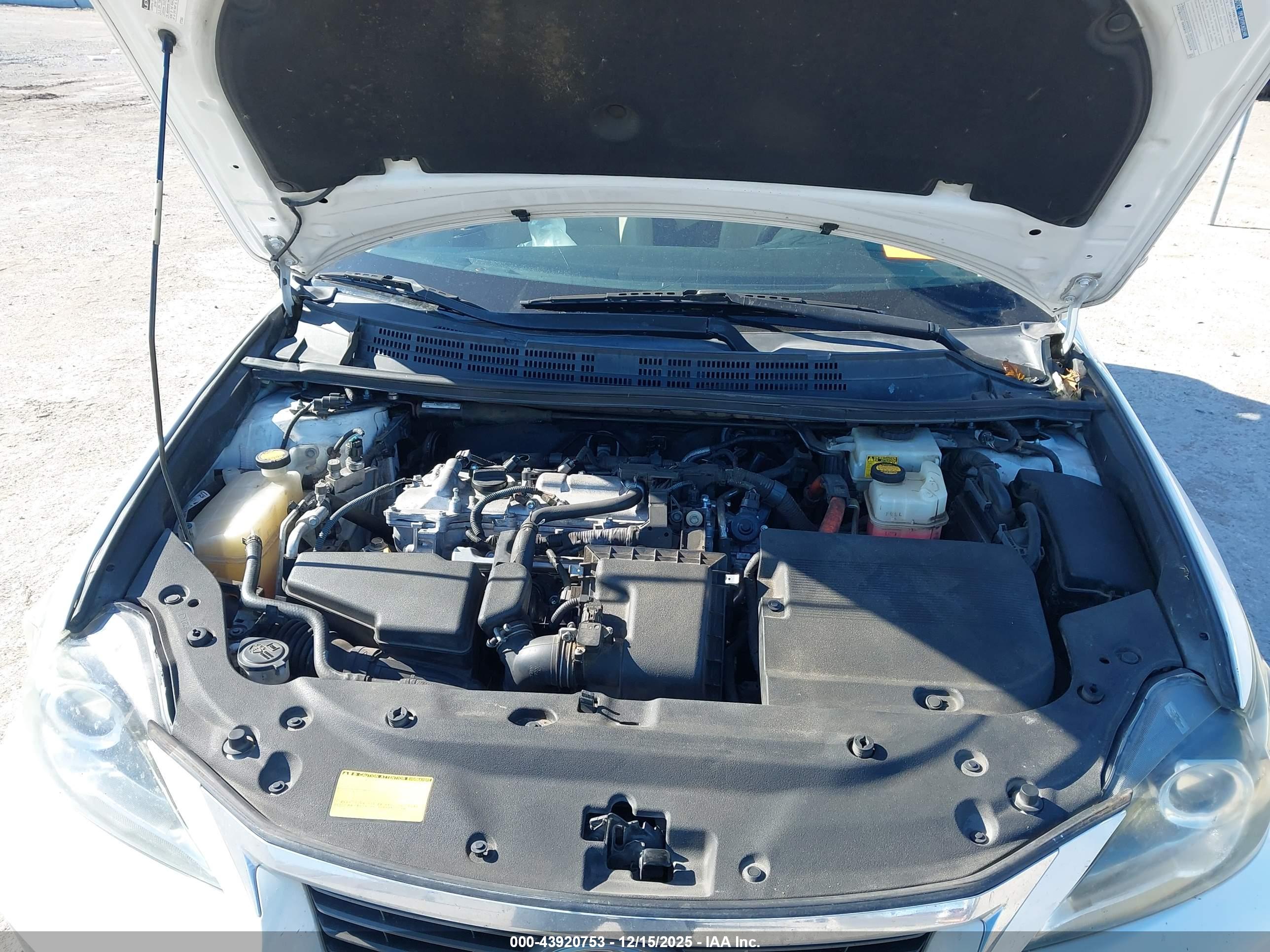 LEXUS CT image 10