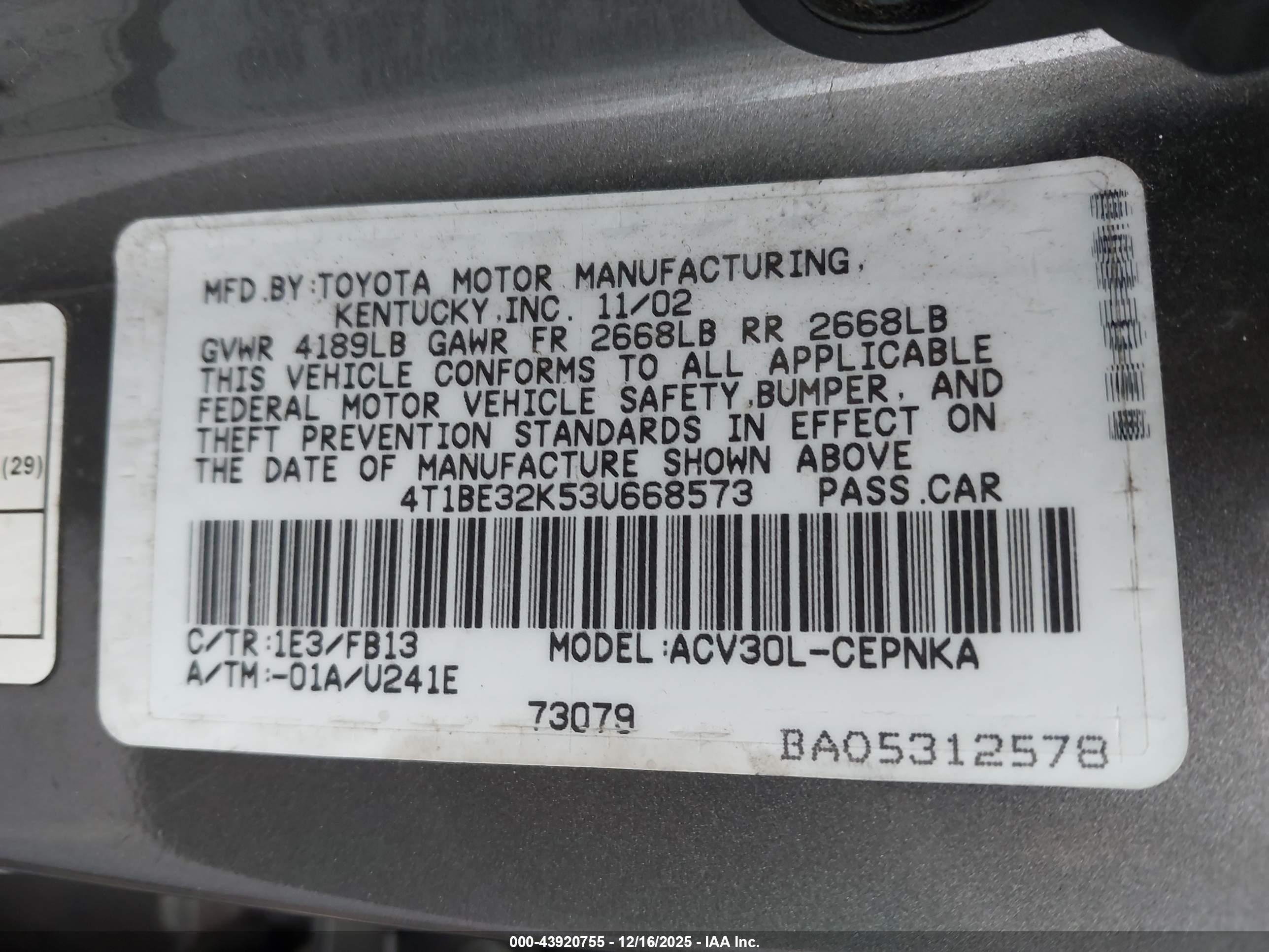 TOYOTA CAMRY image 9
