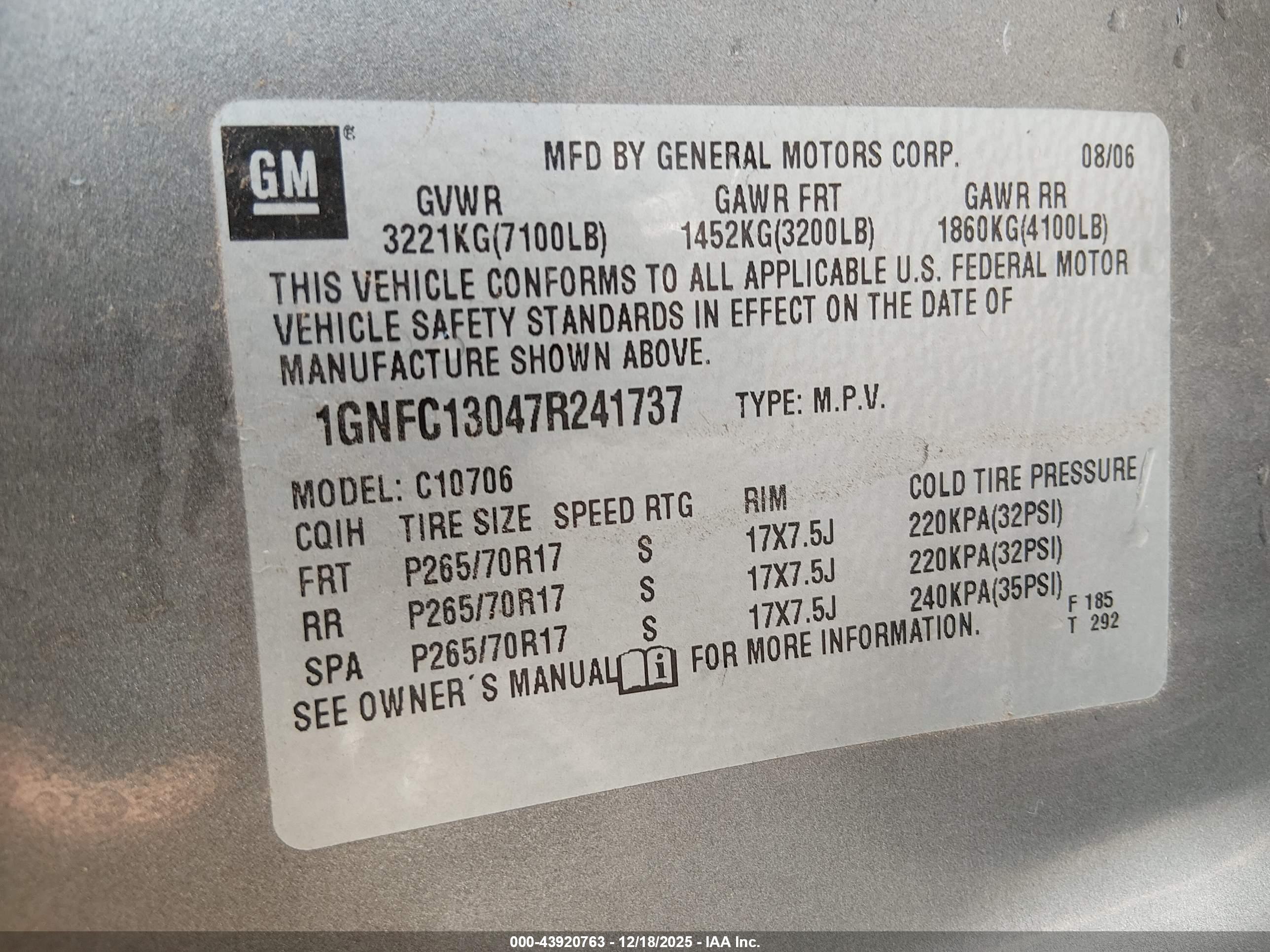 CHEVROLET TAHOE image 9