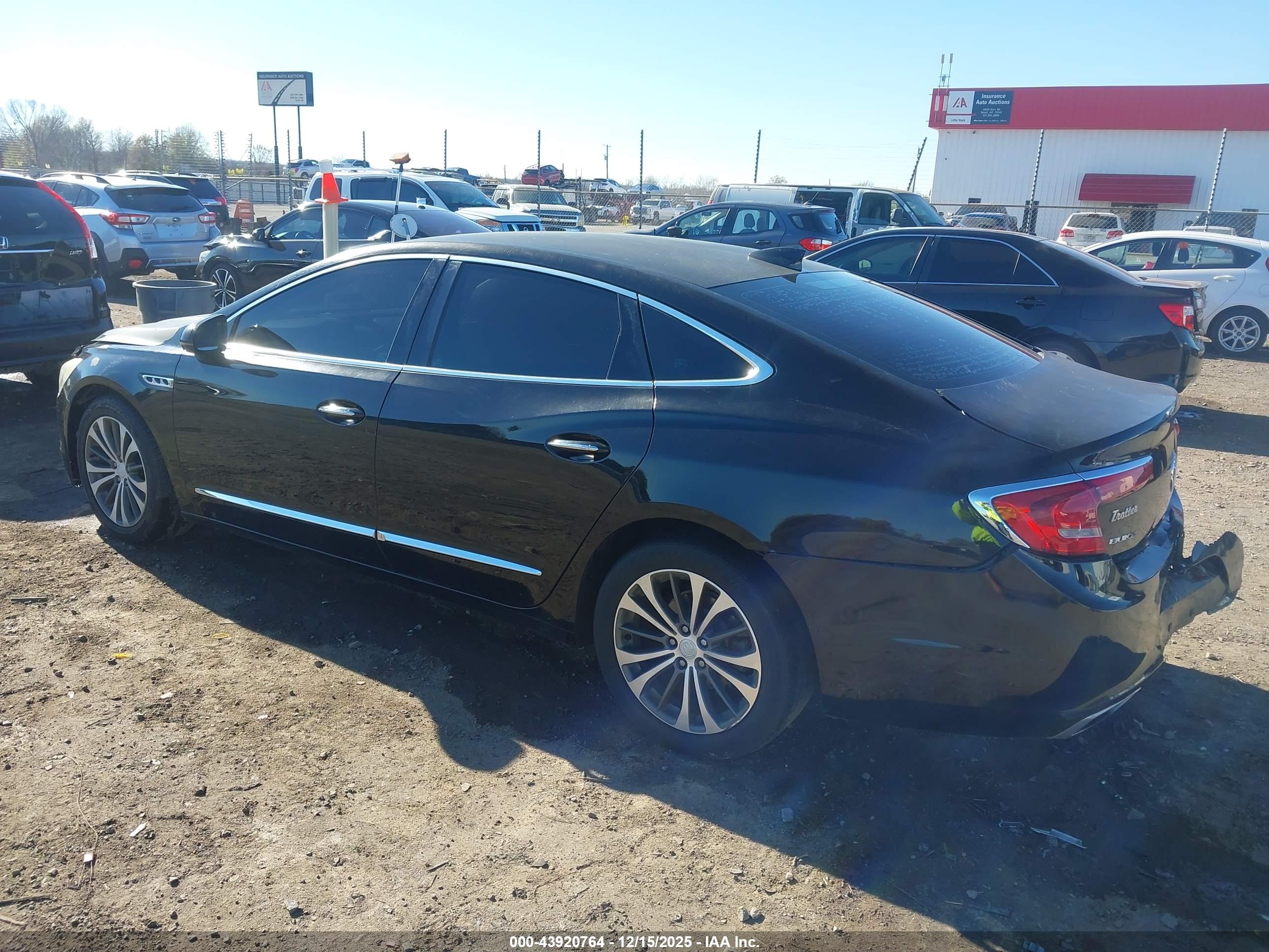 BUICK LACROSSE image 3