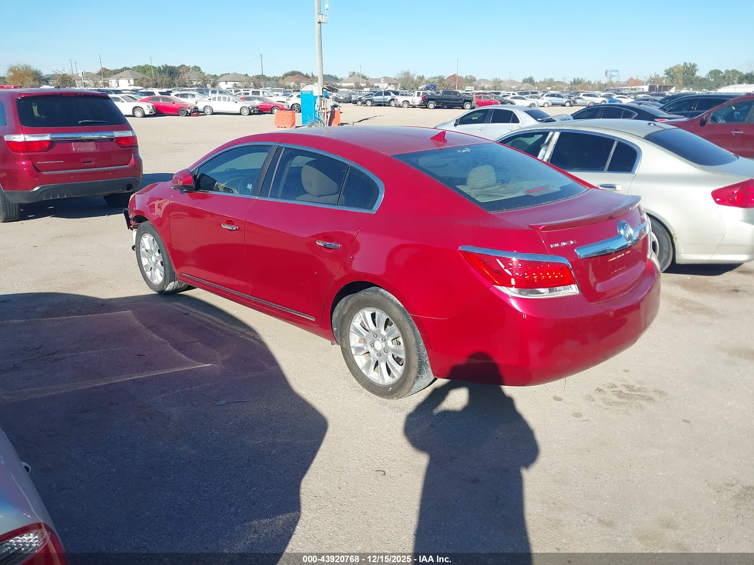 BUICK LACROSSE image 3