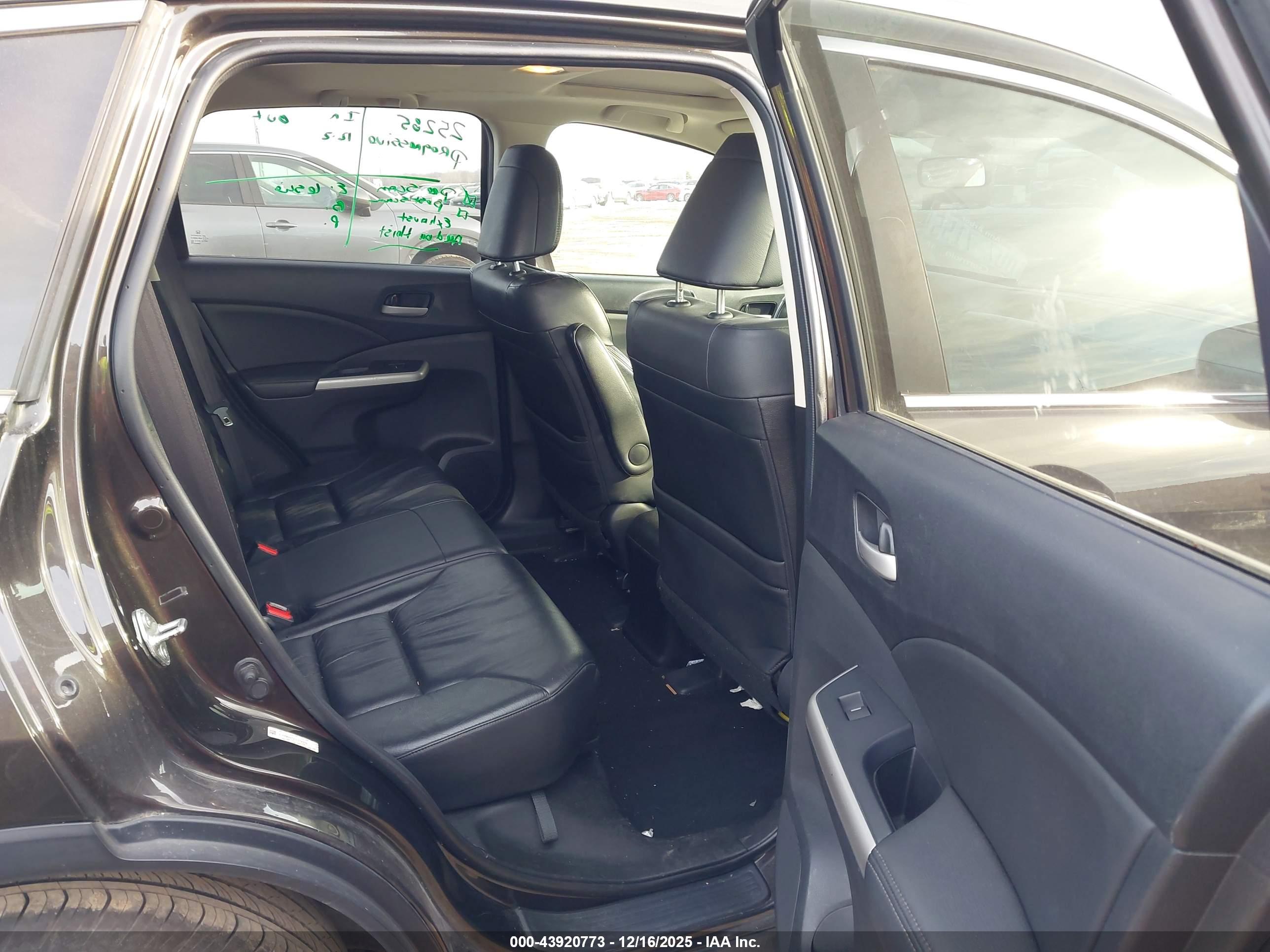 HONDA CR-V image 8