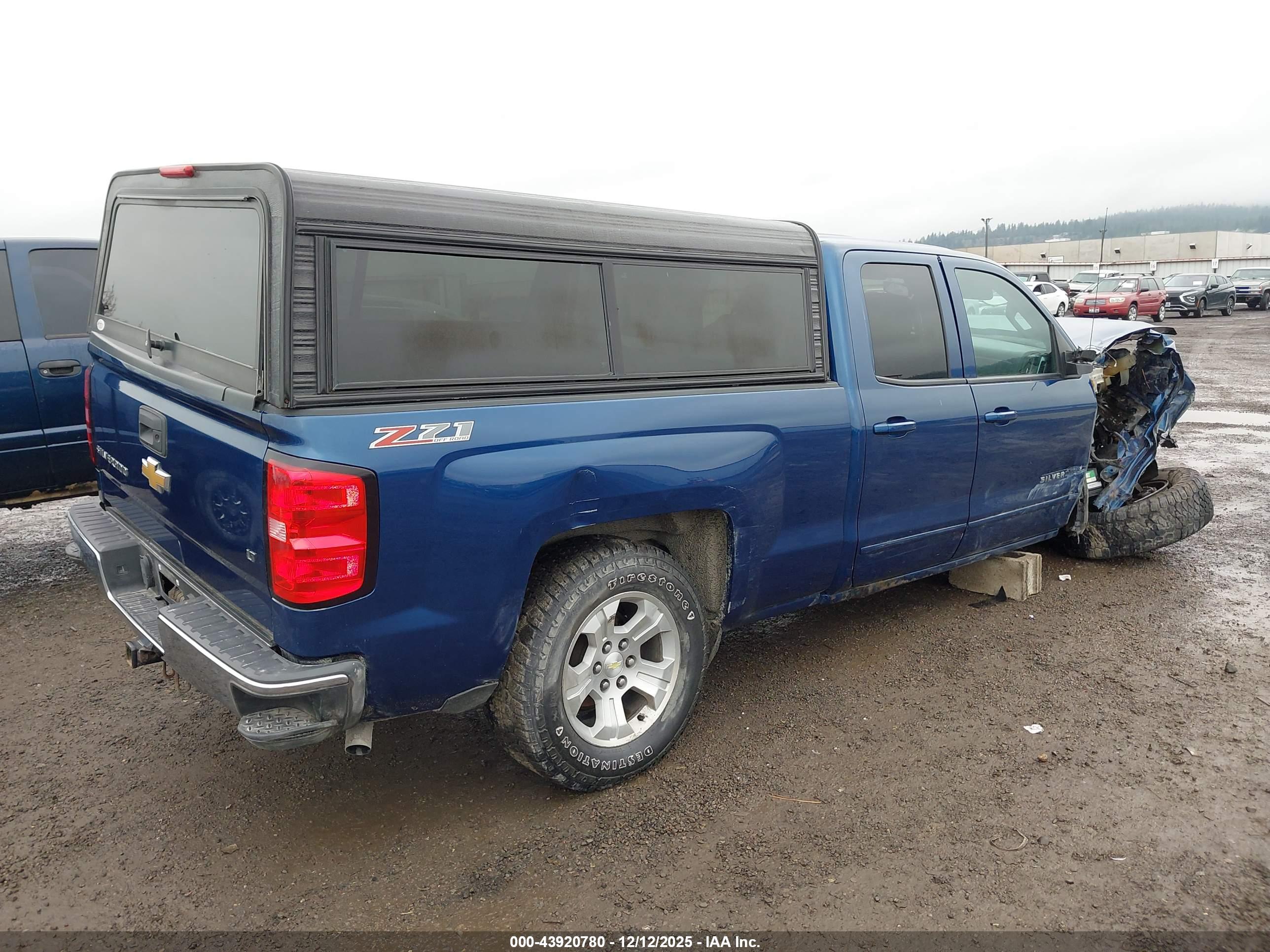 CHEVROLET SILVERADO image 4