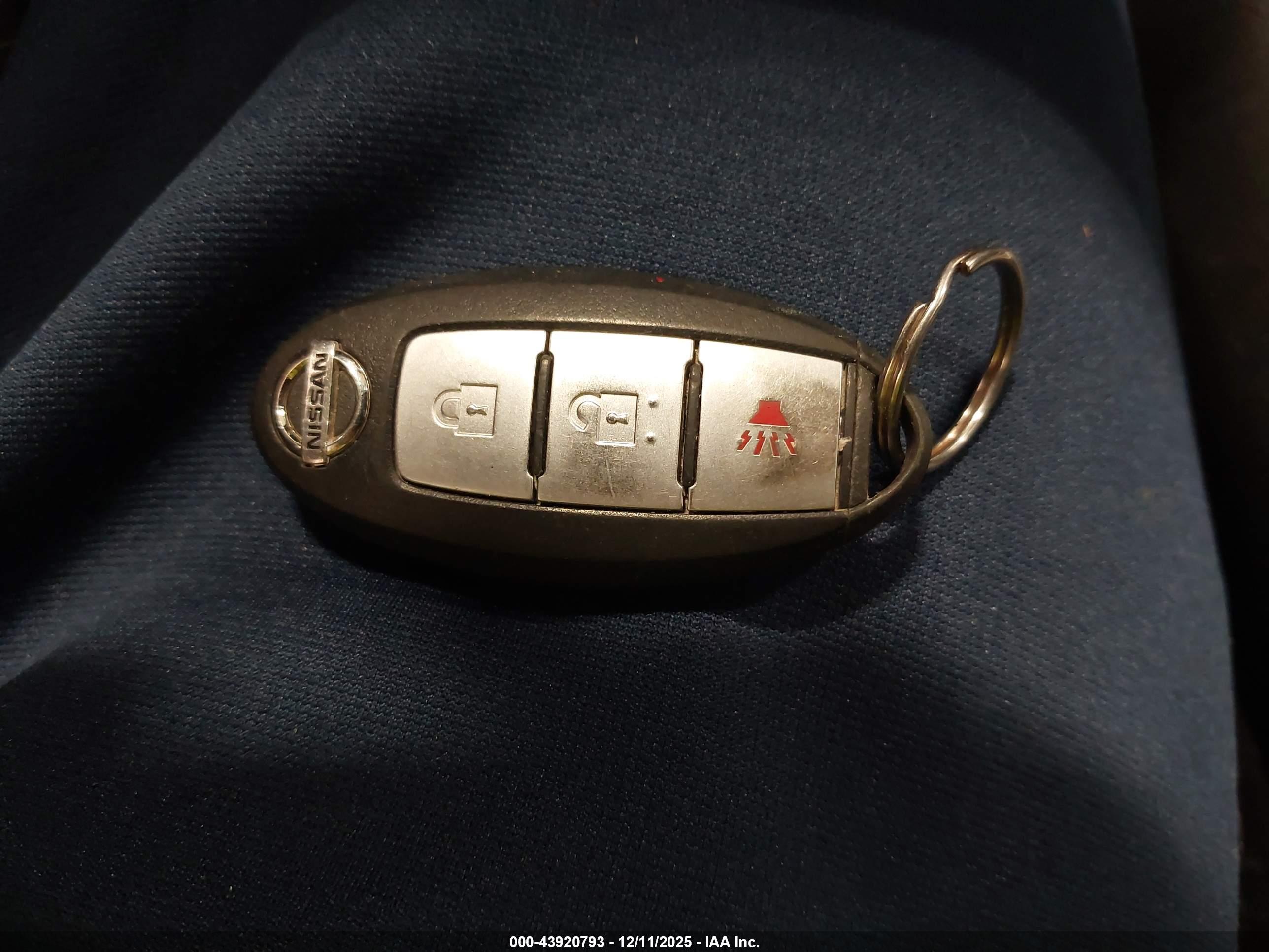 NISSAN PATHFINDER image 11