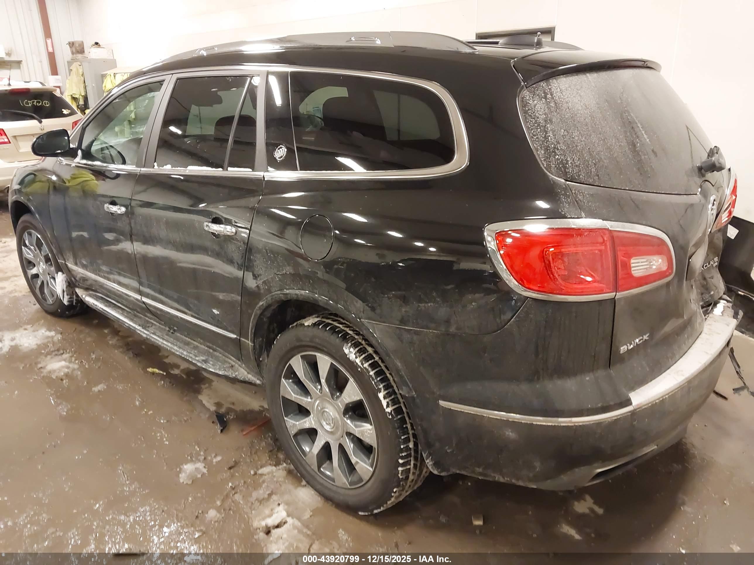 BUICK ENCLAVE image 3