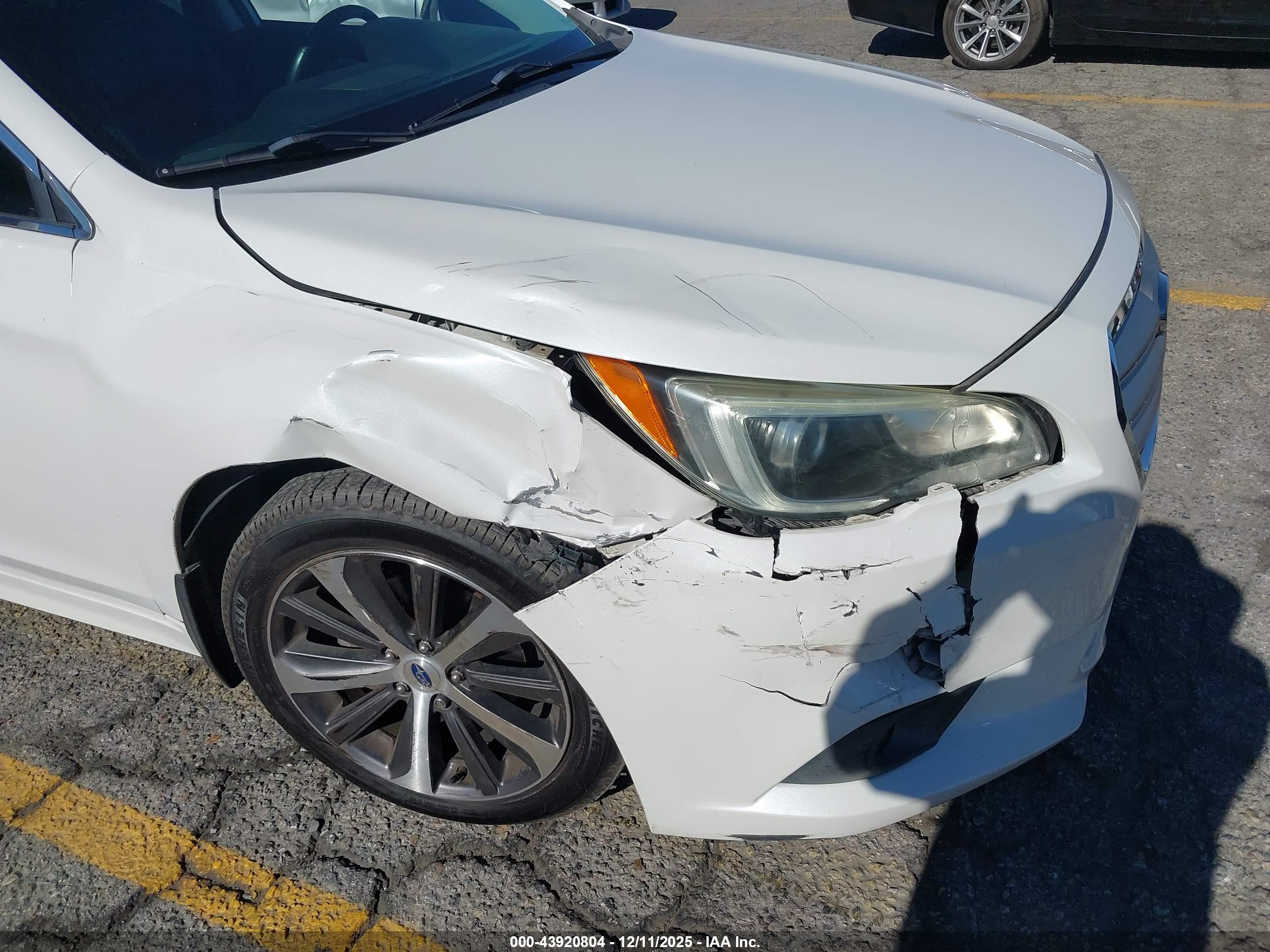 SUBARU LEGACY image 6