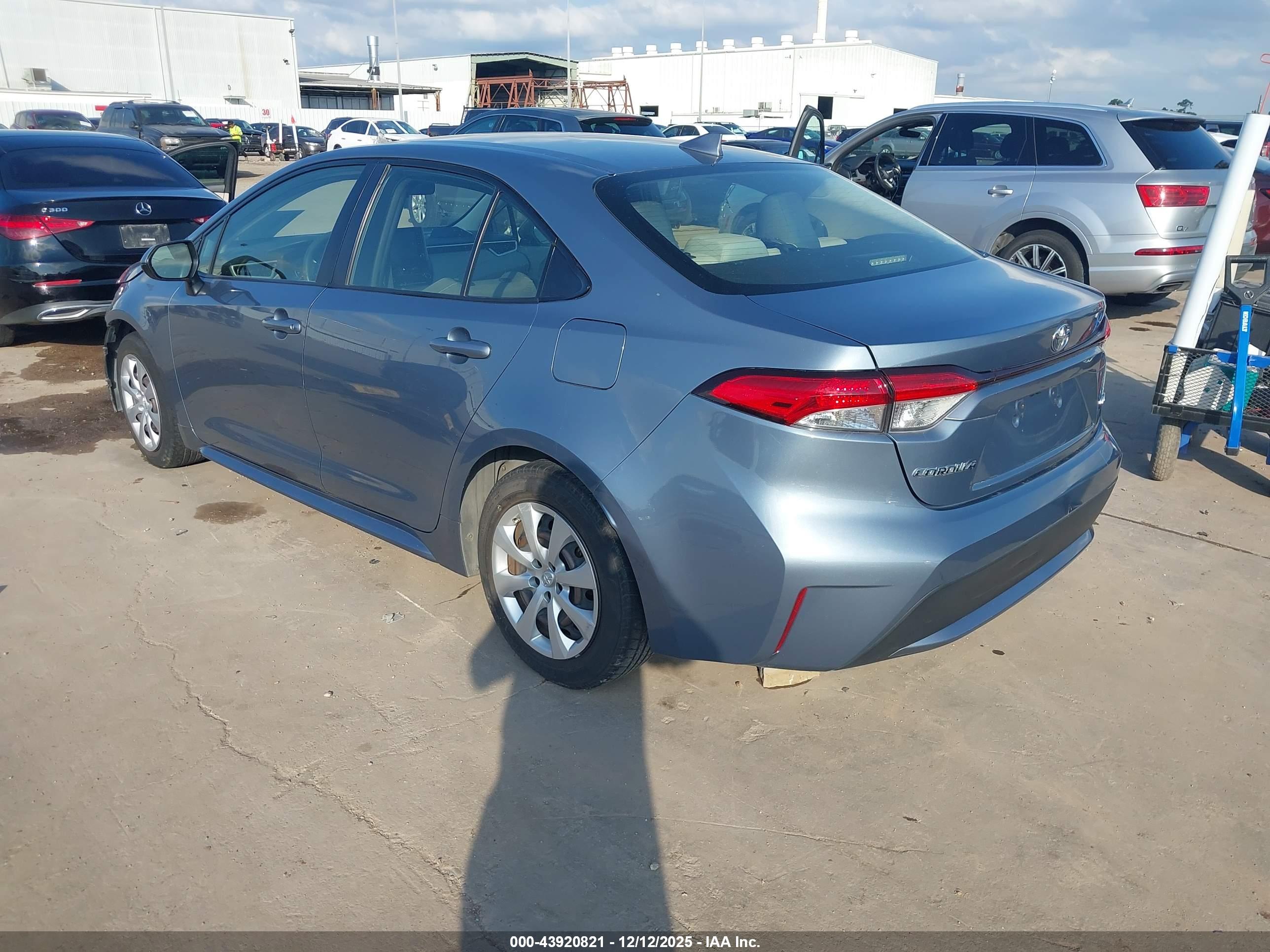 TOYOTA COROLLA image 3
