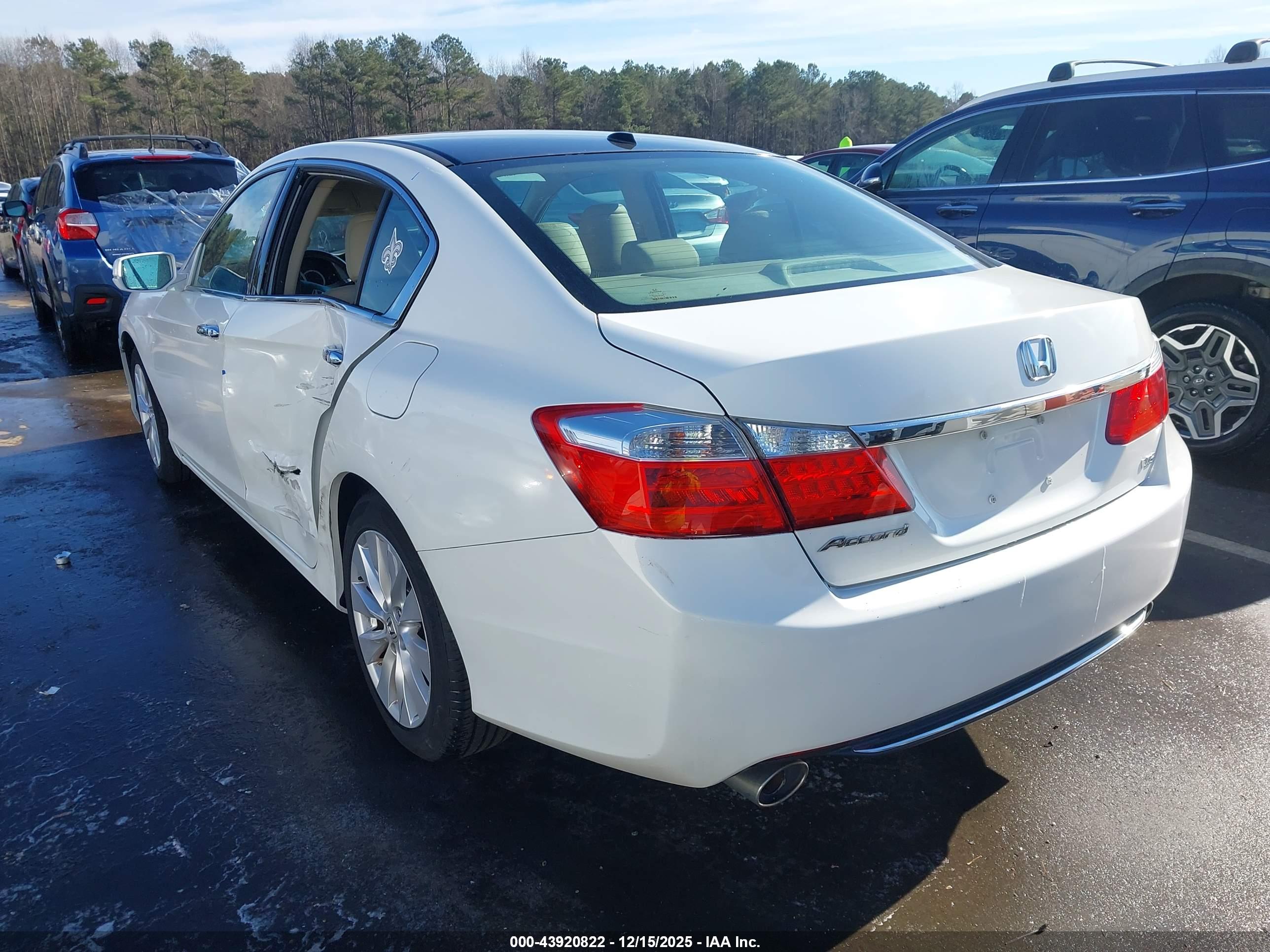 HONDA ACCORD image 3