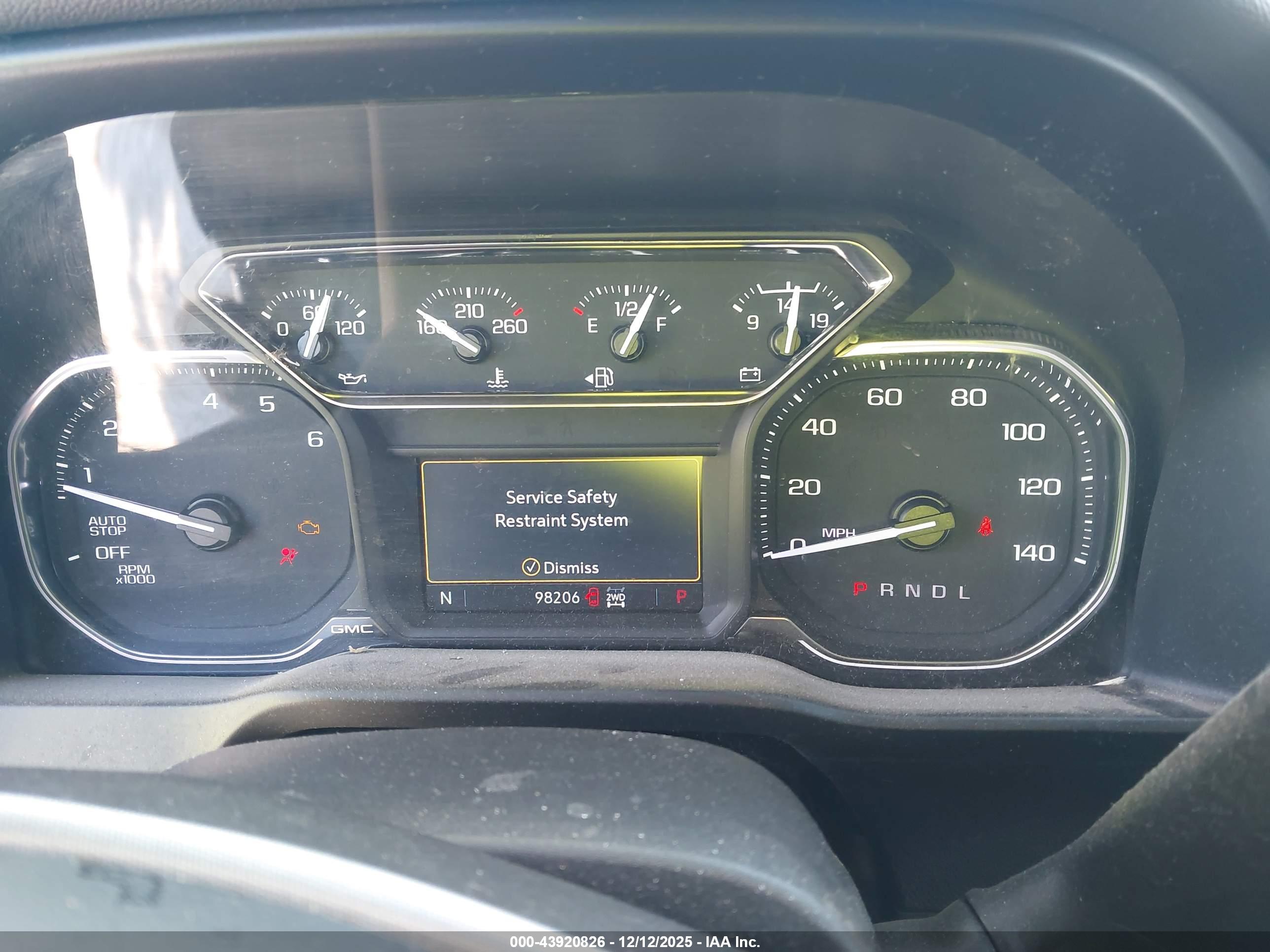GMC SIERRA image 7
