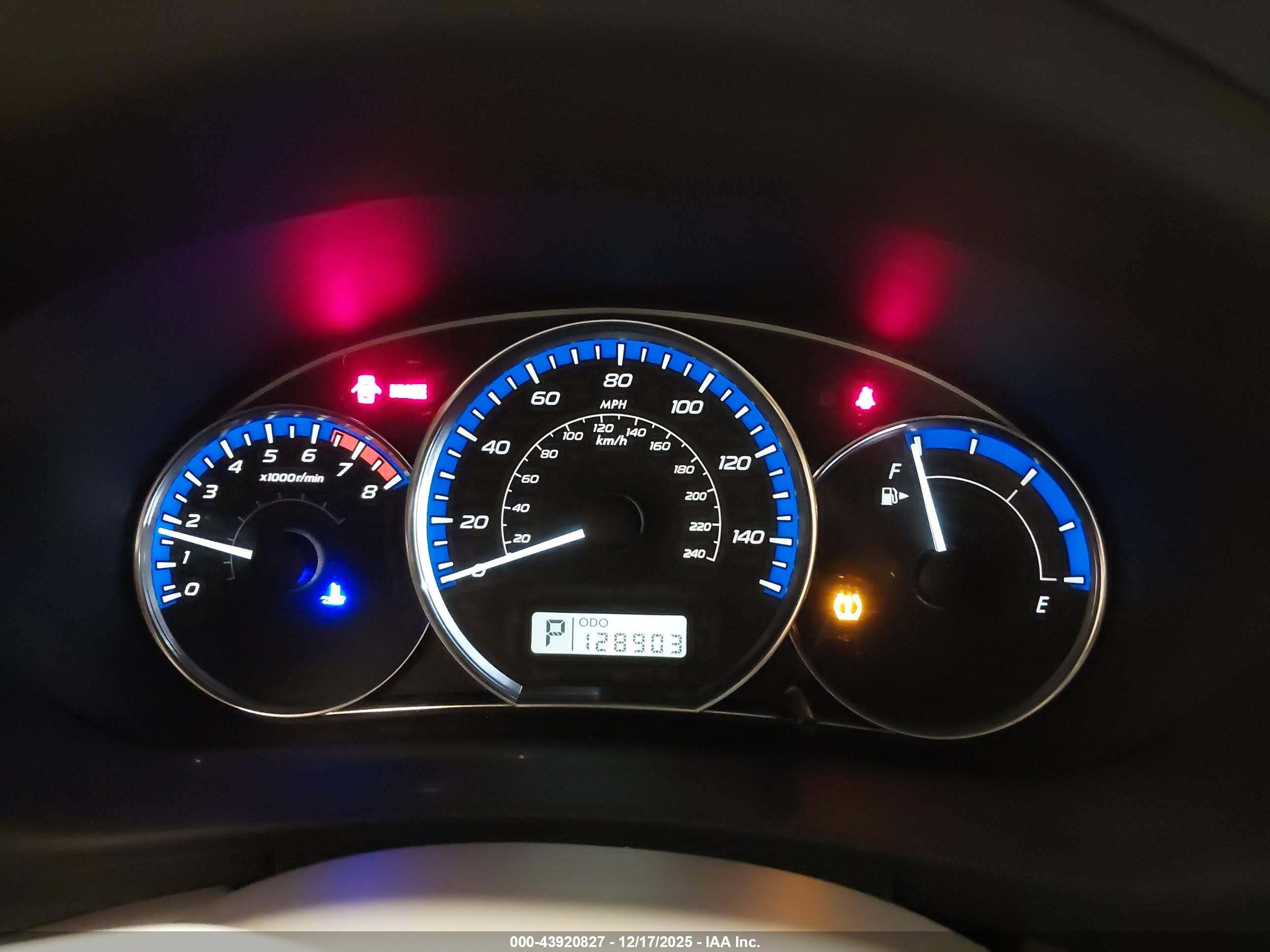 SUBARU FORESTER image 7