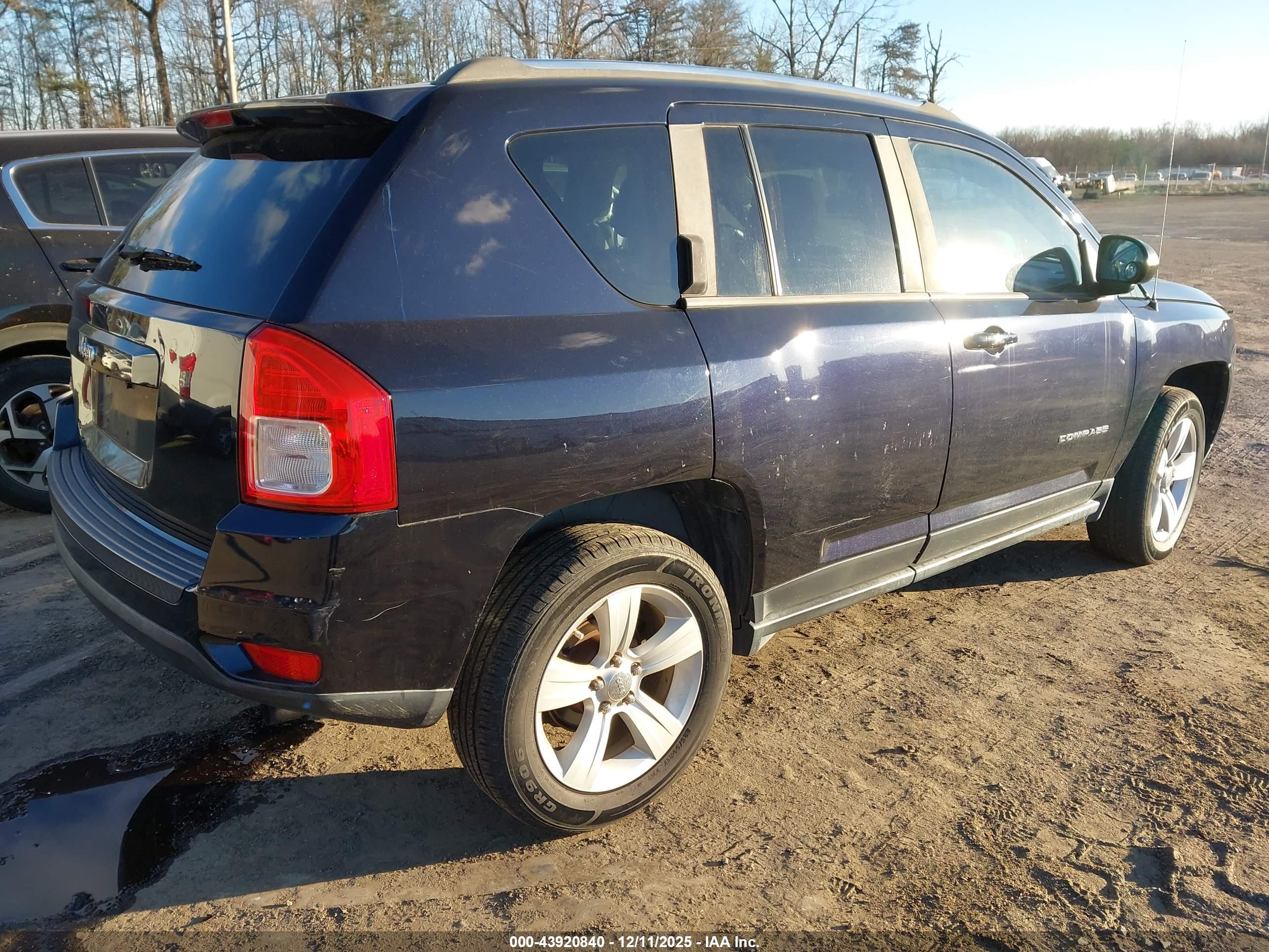 JEEP COMPASS image 4