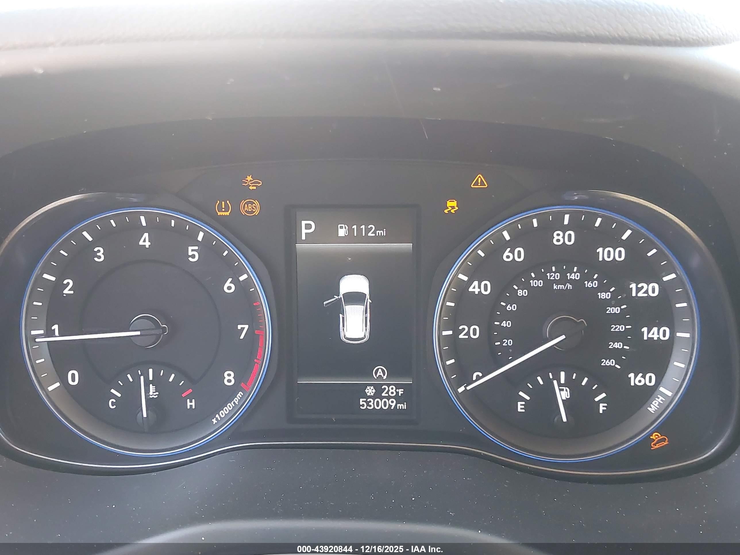 HYUNDAI KONA image 7