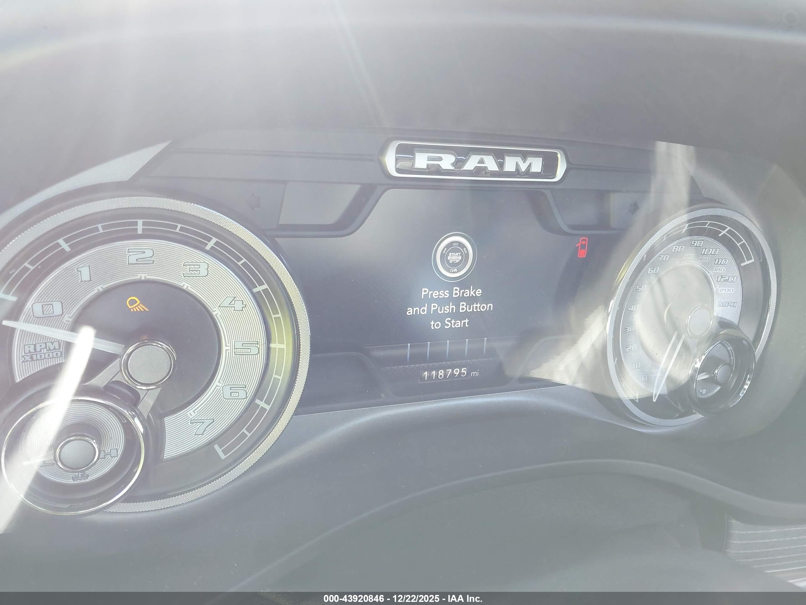 RAM 1500 image 7