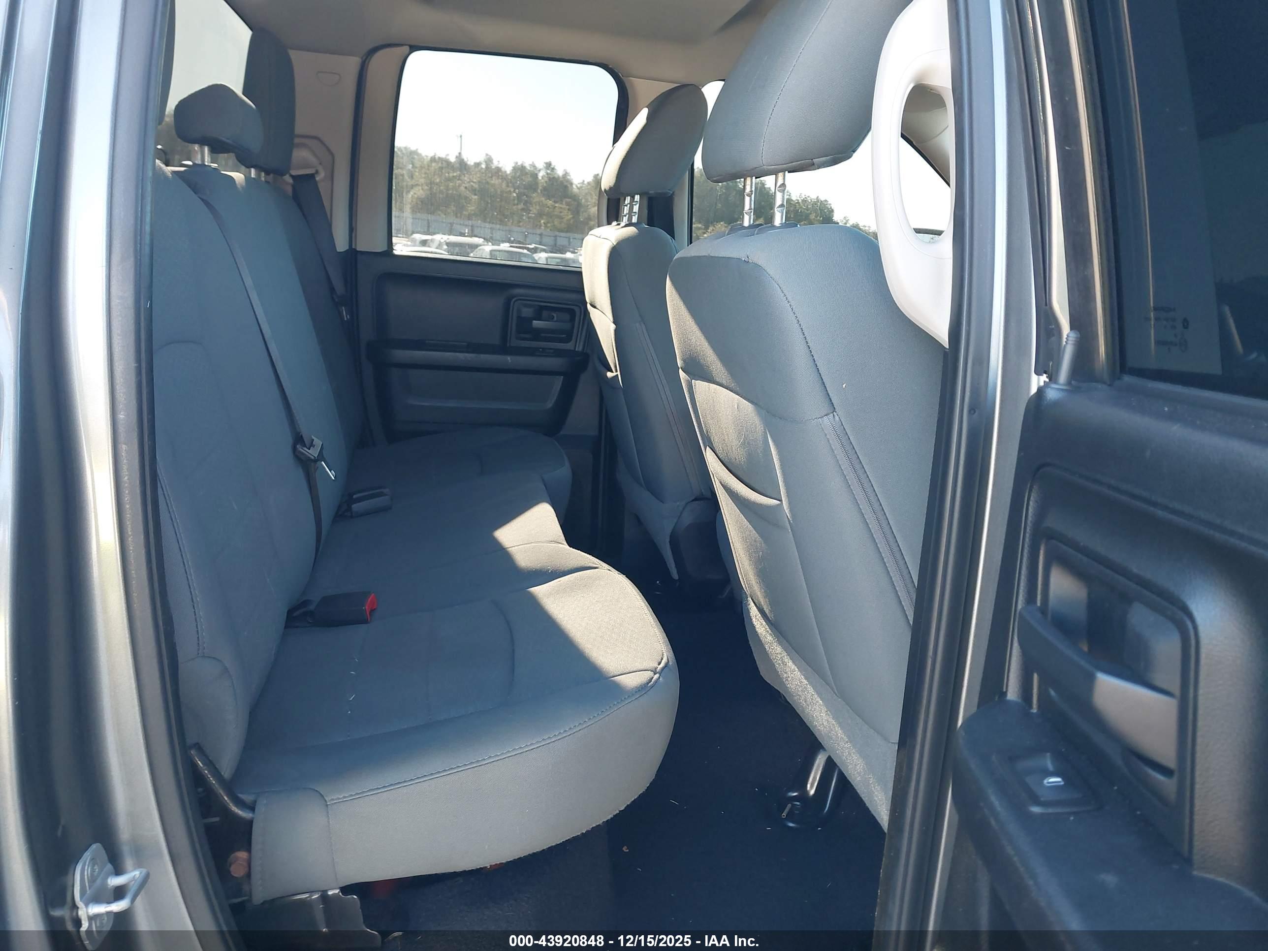 RAM 1500 image 8
