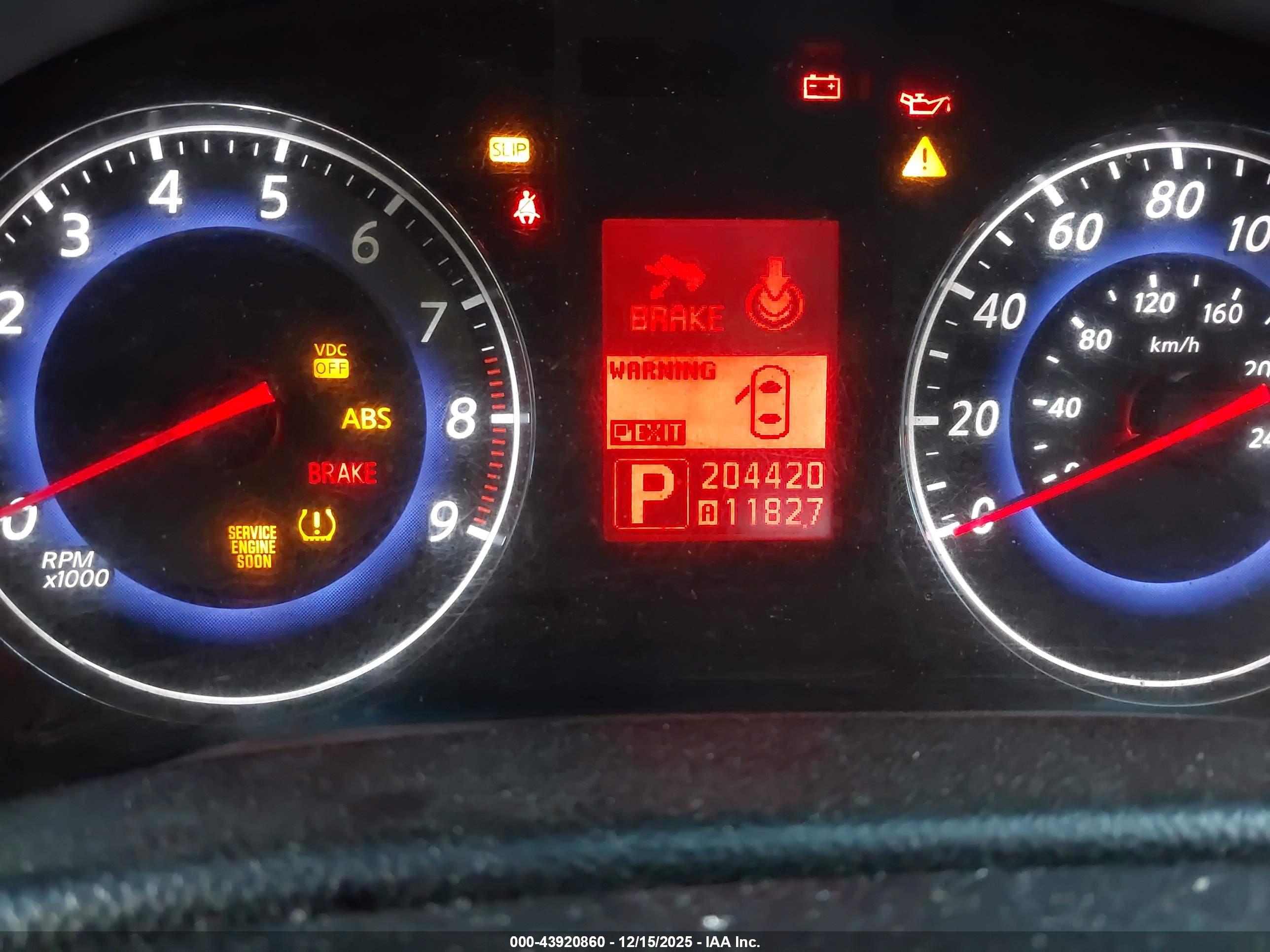 INFINITI G37 image 7