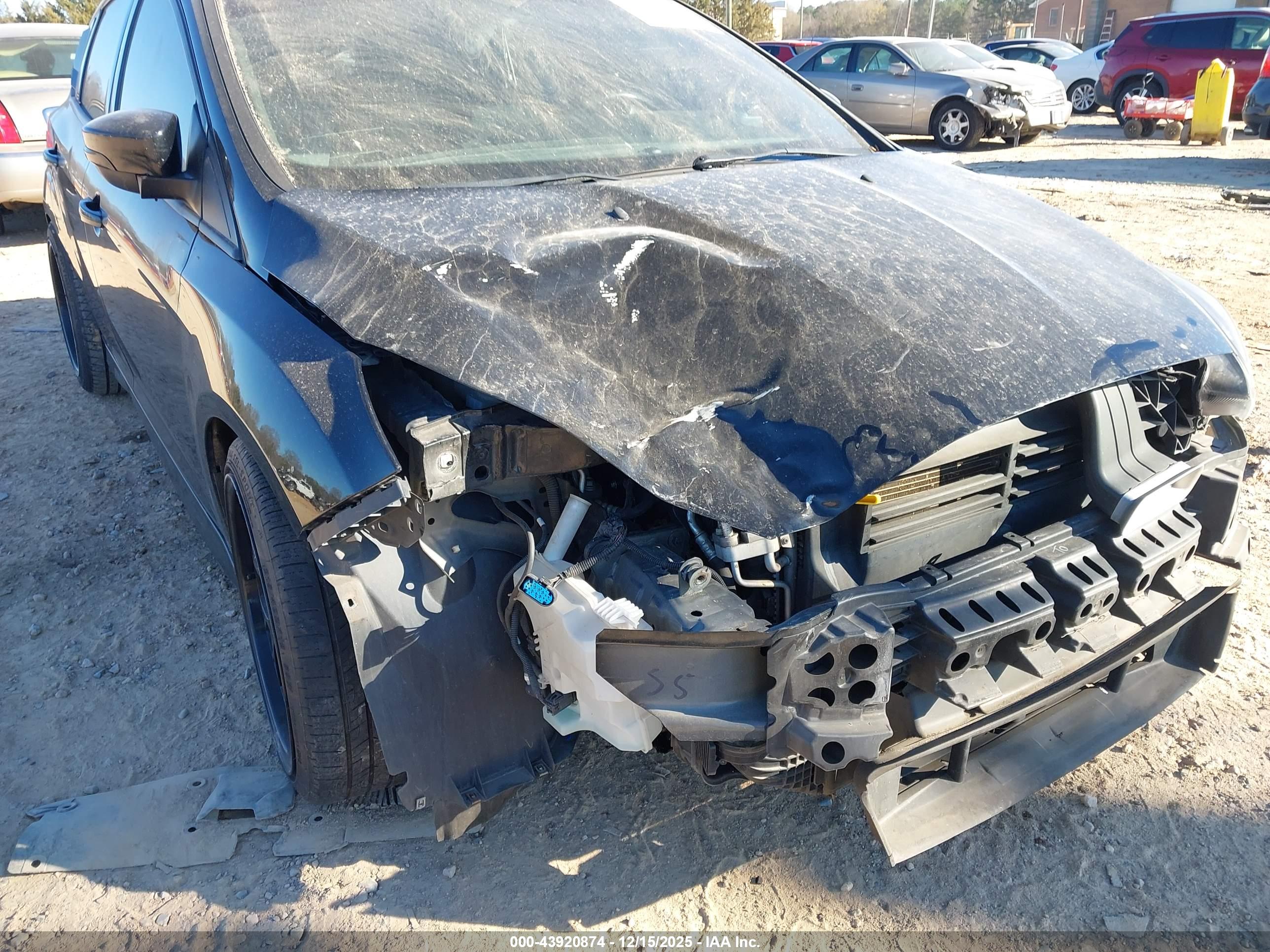 FORD FOCUS image 6