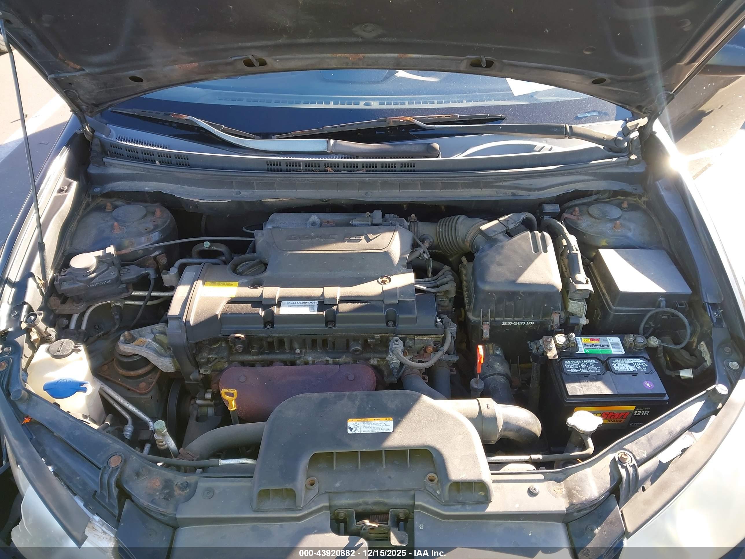 HYUNDAI ELANTRA image 10