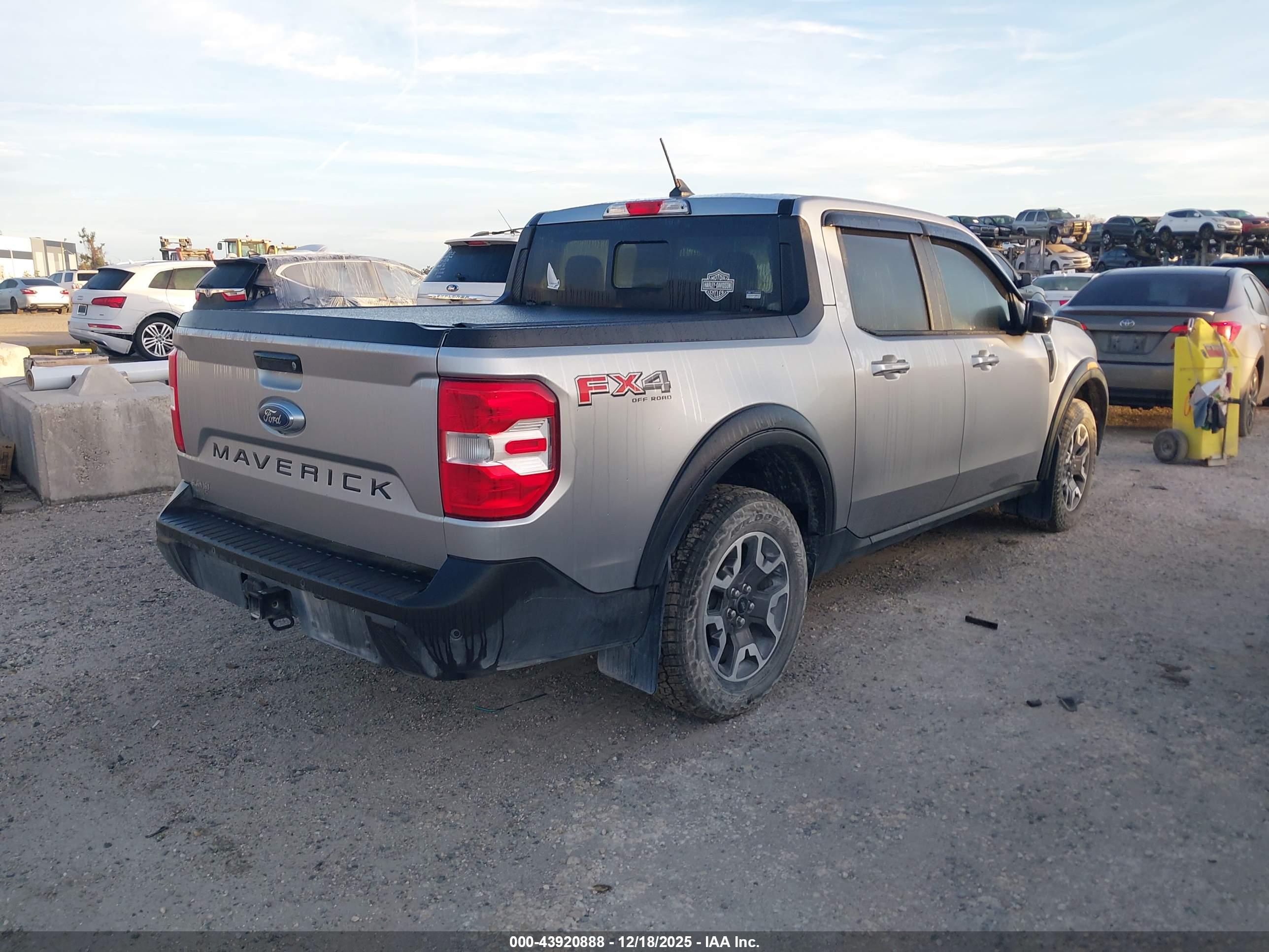 FORD MAVERICK image 4