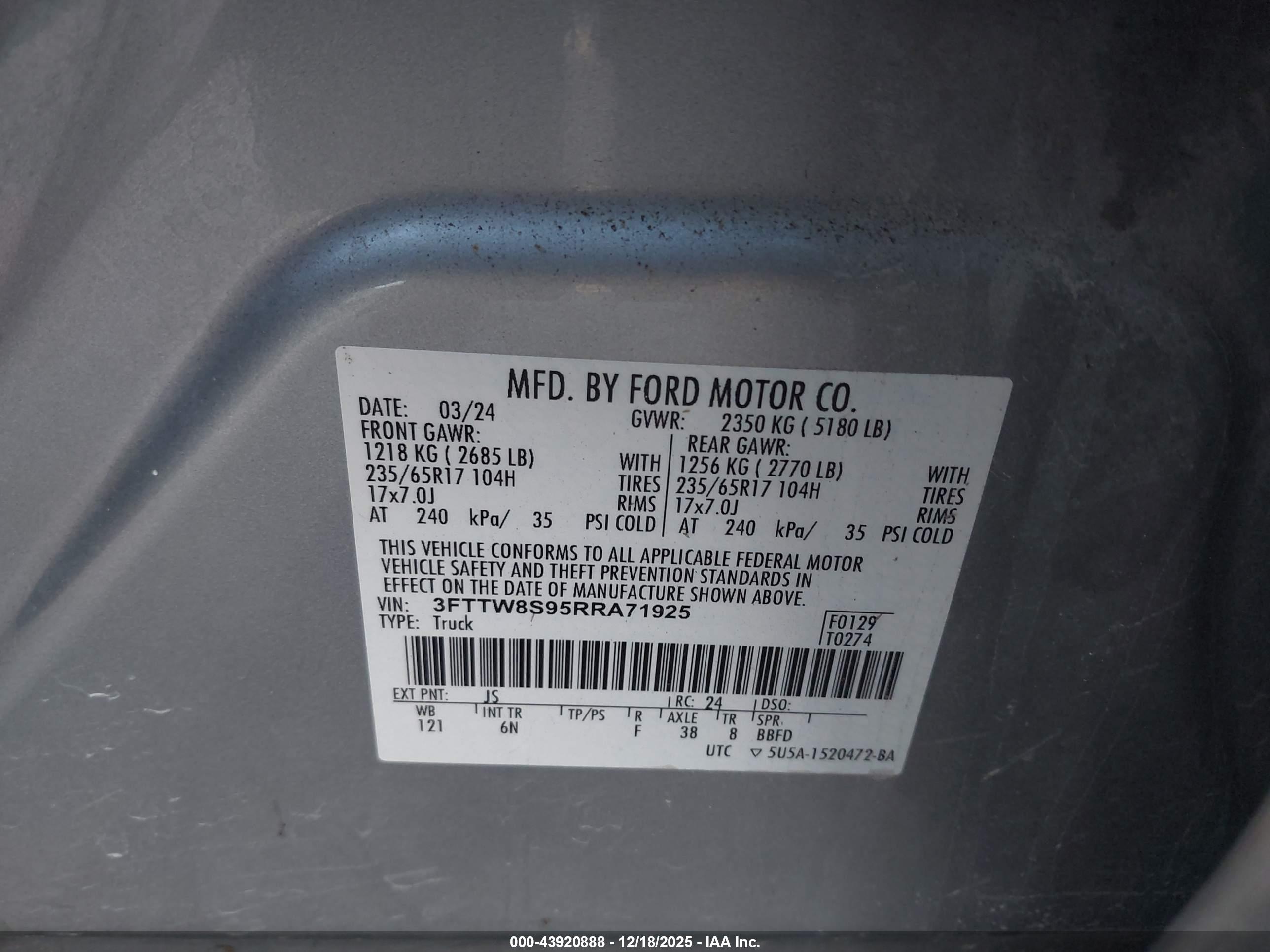 FORD MAVERICK image 9