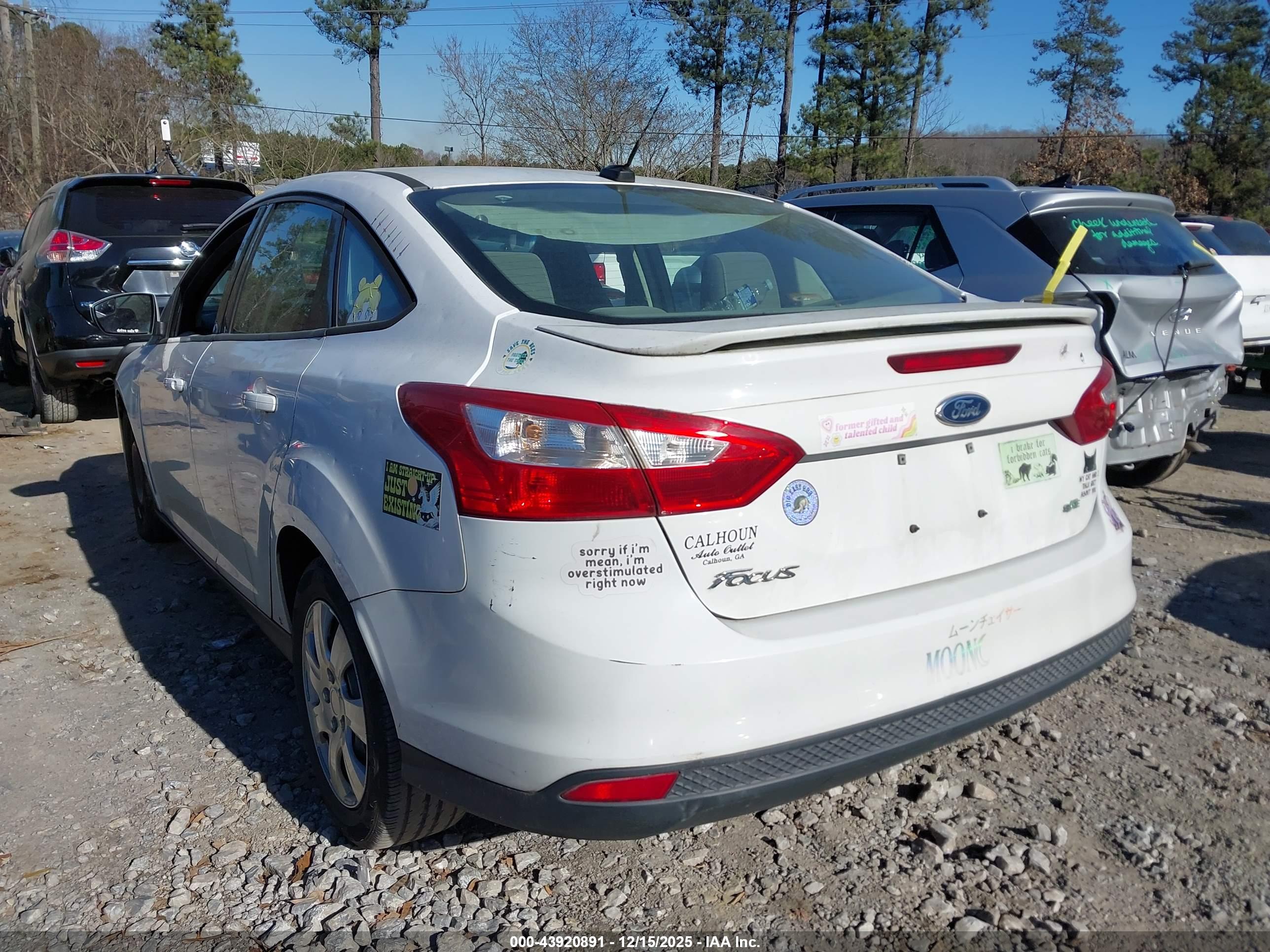 FORD FOCUS image 3