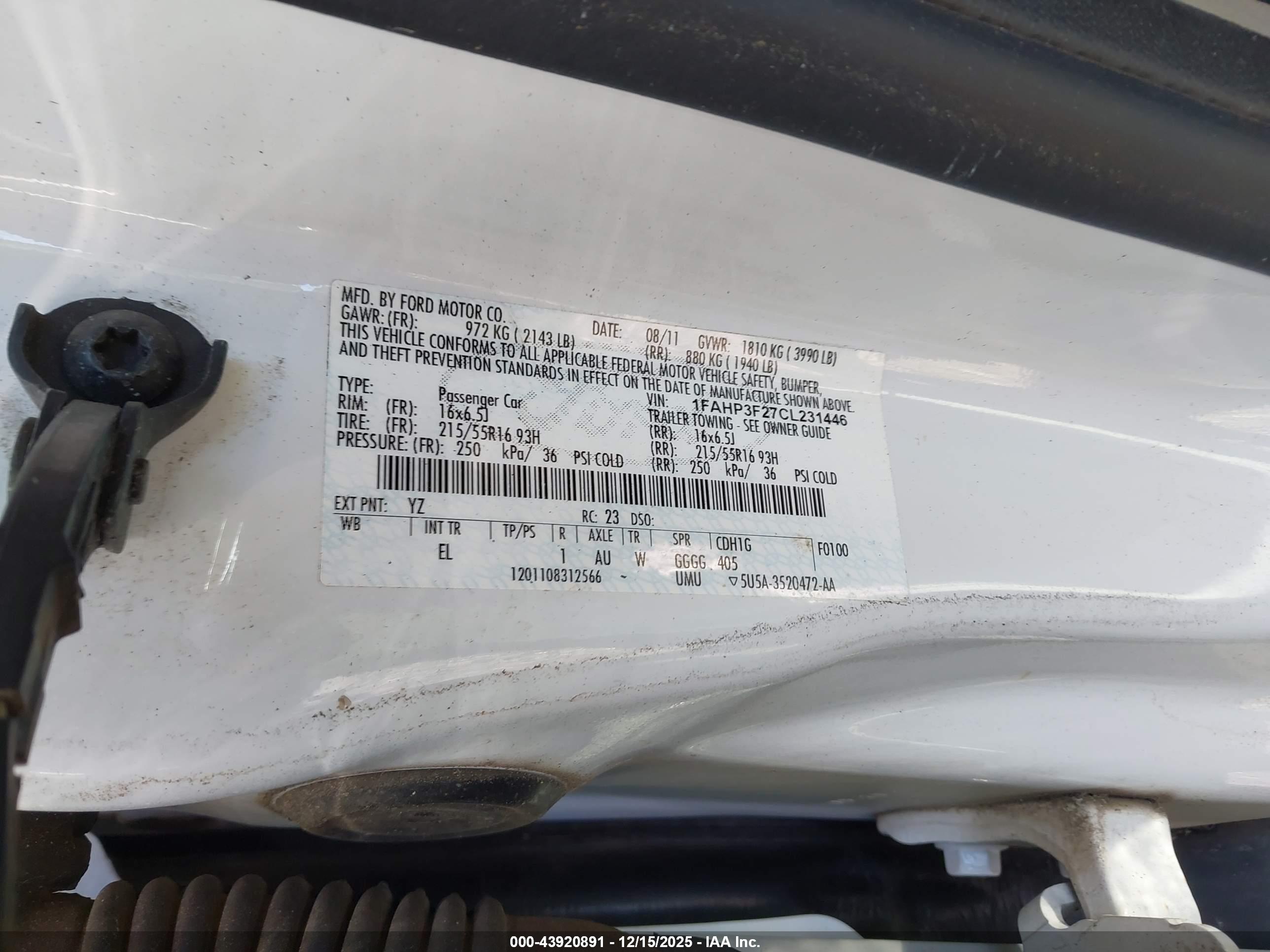 FORD FOCUS image 9