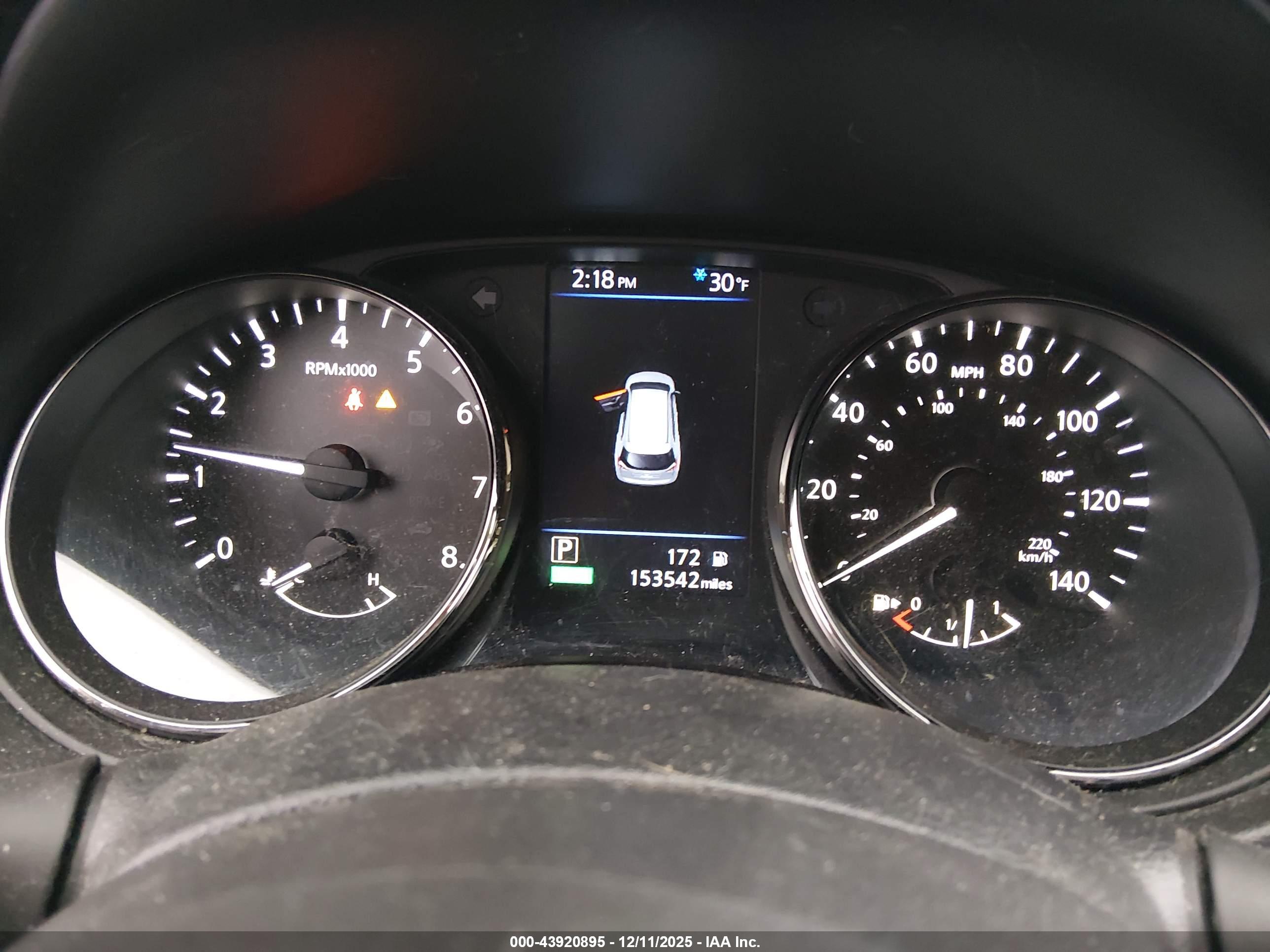 NISSAN ROGUE image 7