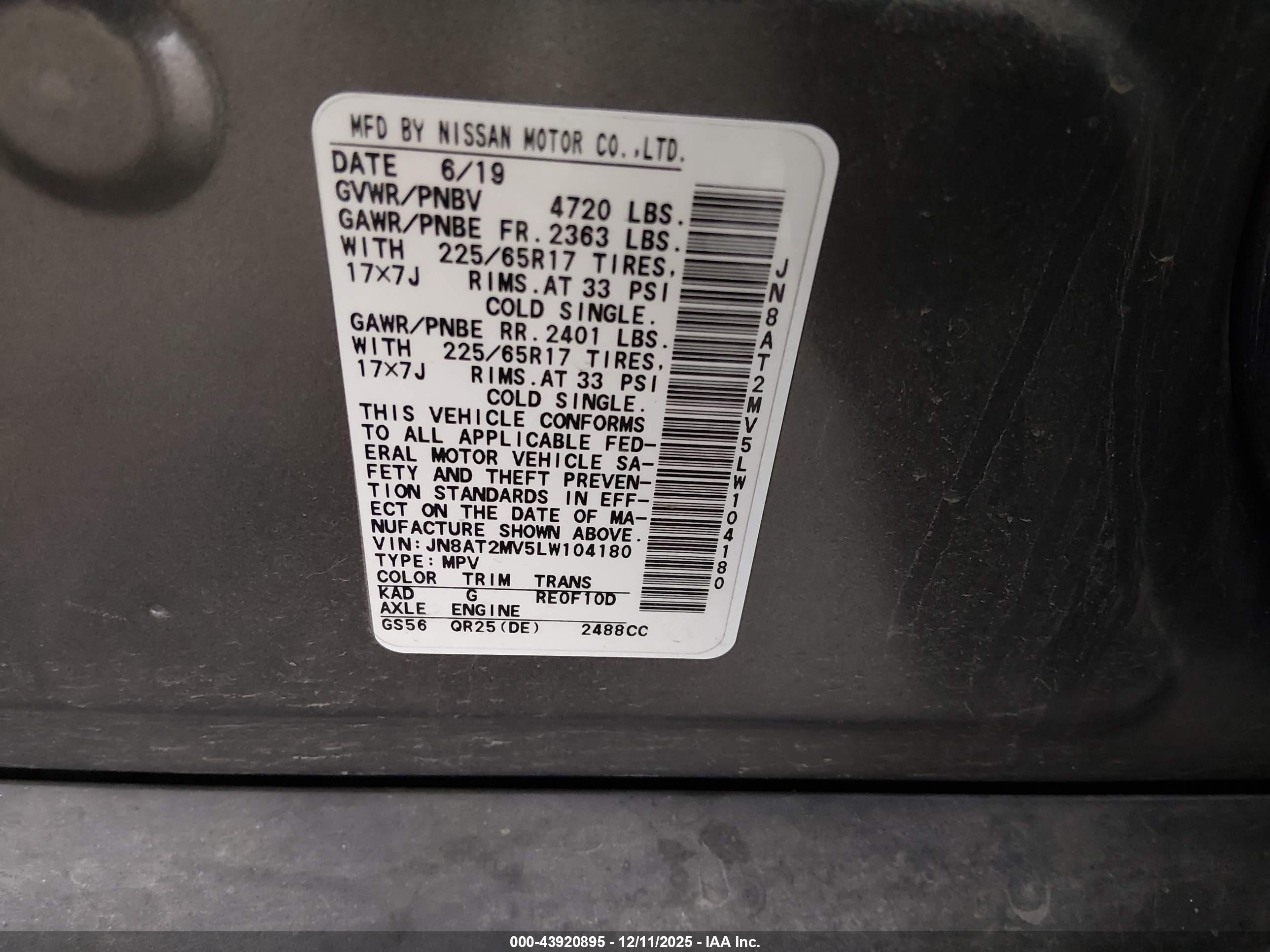 NISSAN ROGUE image 9