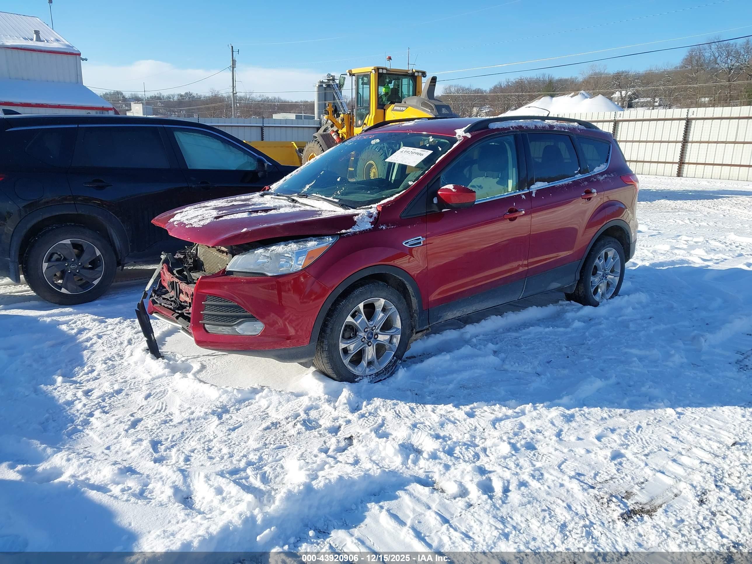 FORD ESCAPE image 2