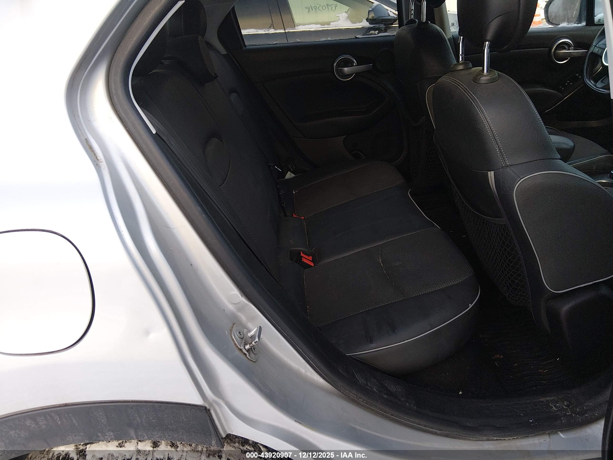 FIAT 500X image 8