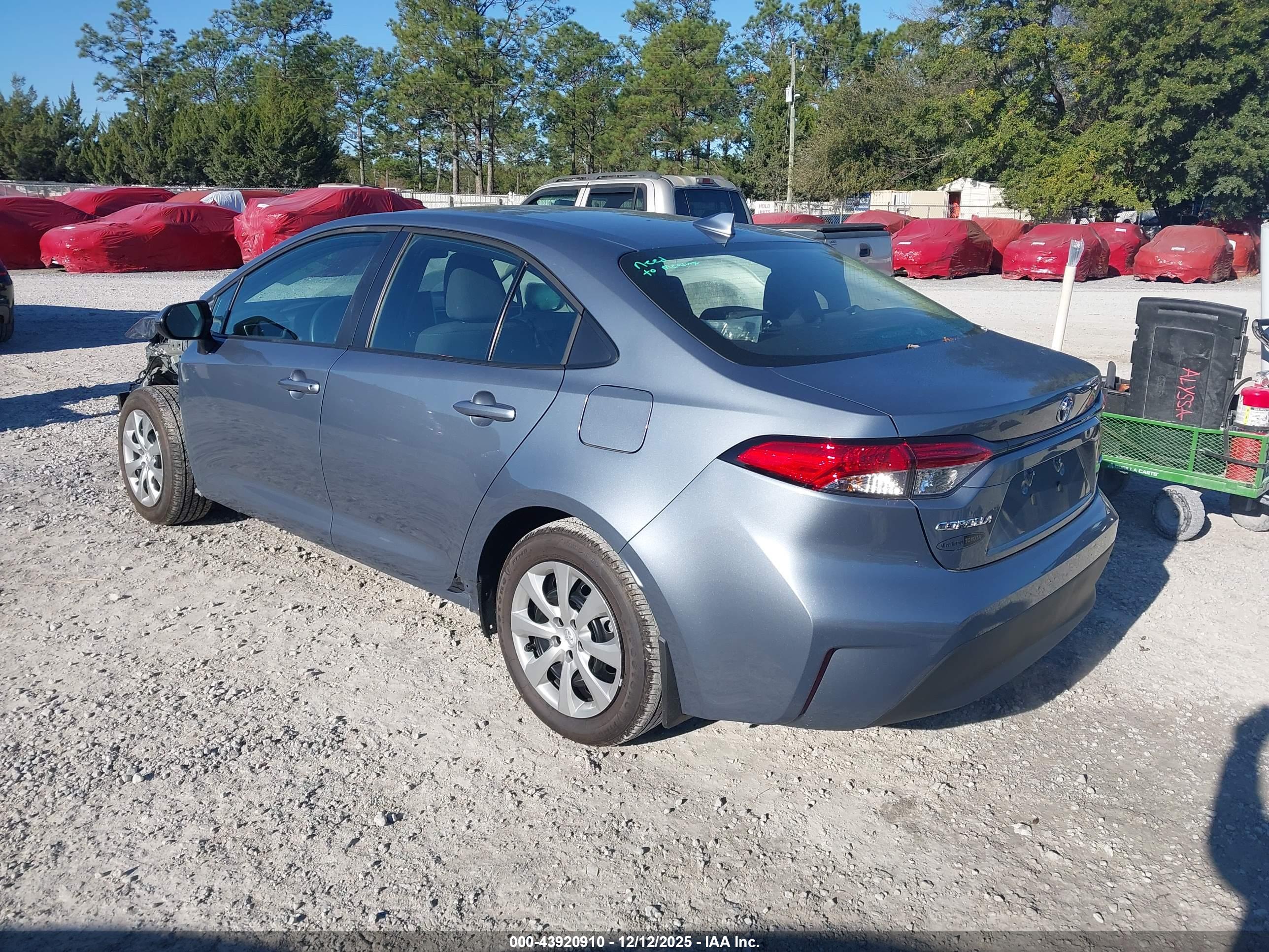 TOYOTA COROLLA image 3